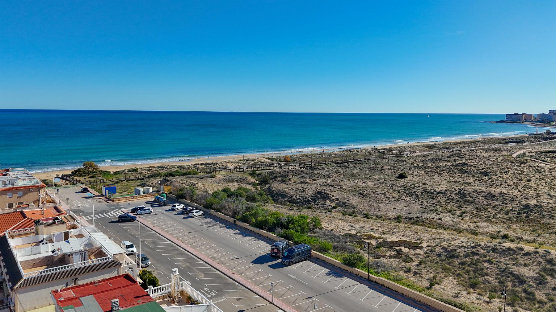 For sale - 3 Bedroom 1 Bathroom Bungalow in Torrevieja - PLAYA DE LA MATA  - Alicante