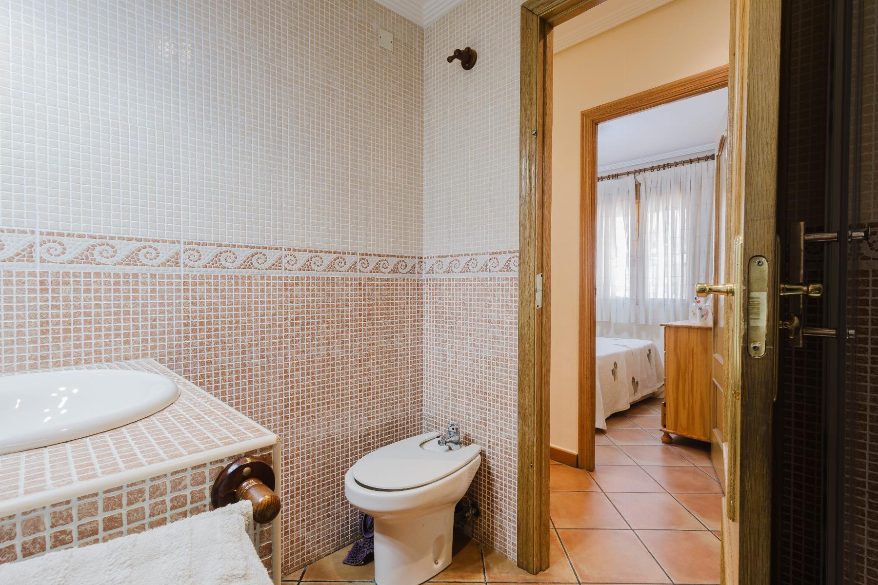 For sale - 3 Bedroom 1 Bathroom Bungalow in Torrevieja - PLAYA DE LA MATA  - Alicante