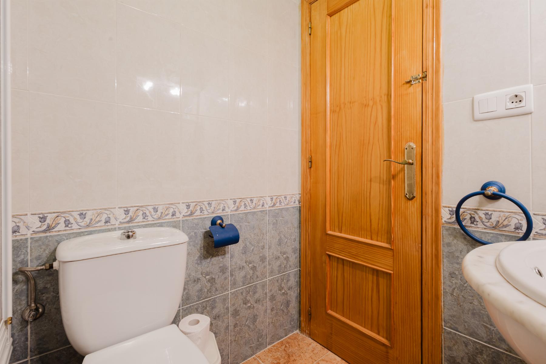 For sale - 3 Bedroom 2 Bathroom Apartamento in Torrevieja - Parque de Las Naciones  - Alicante