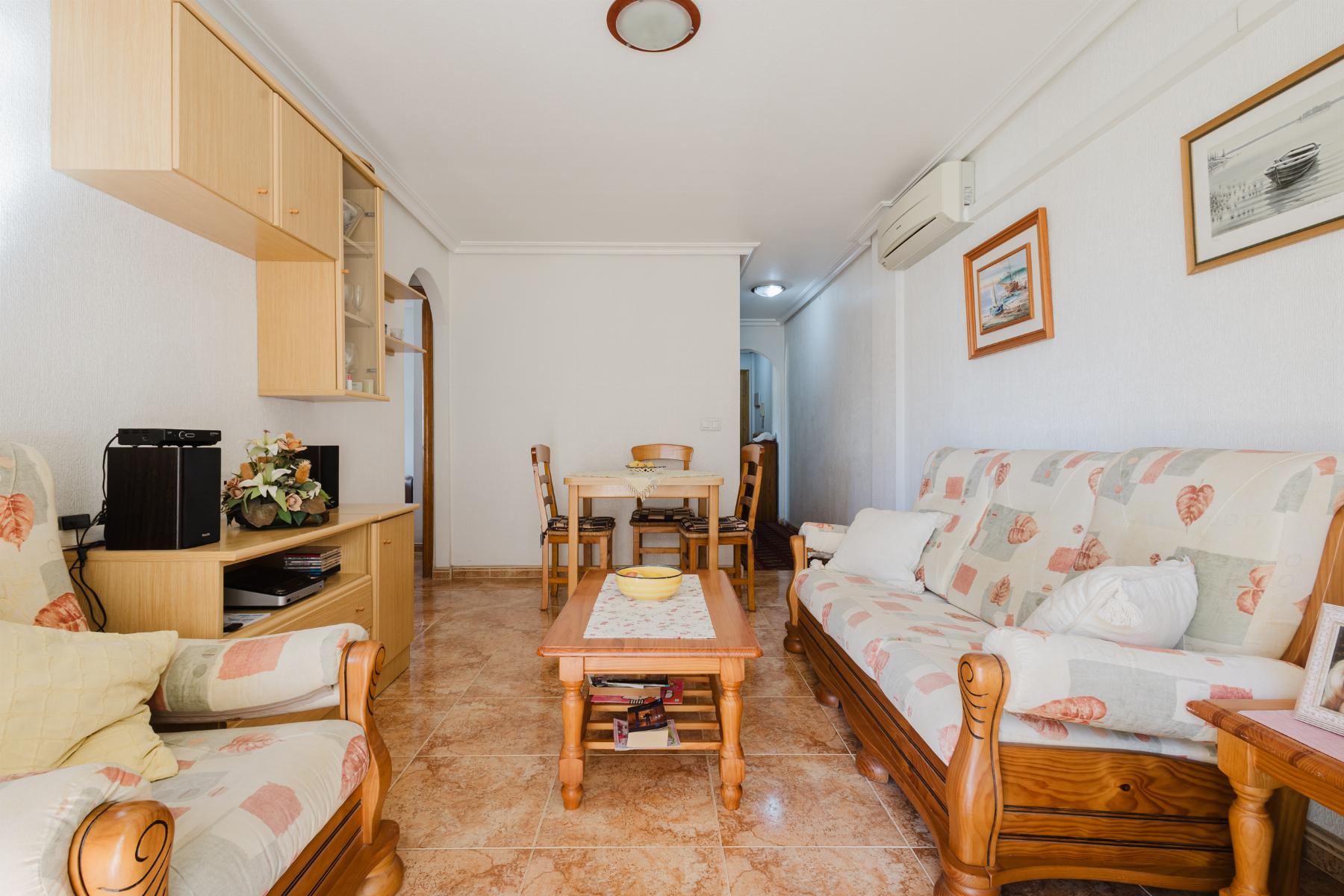 For sale - 3 Bedroom 2 Bathroom Apartamento in Torrevieja - Parque de Las Naciones  - Alicante