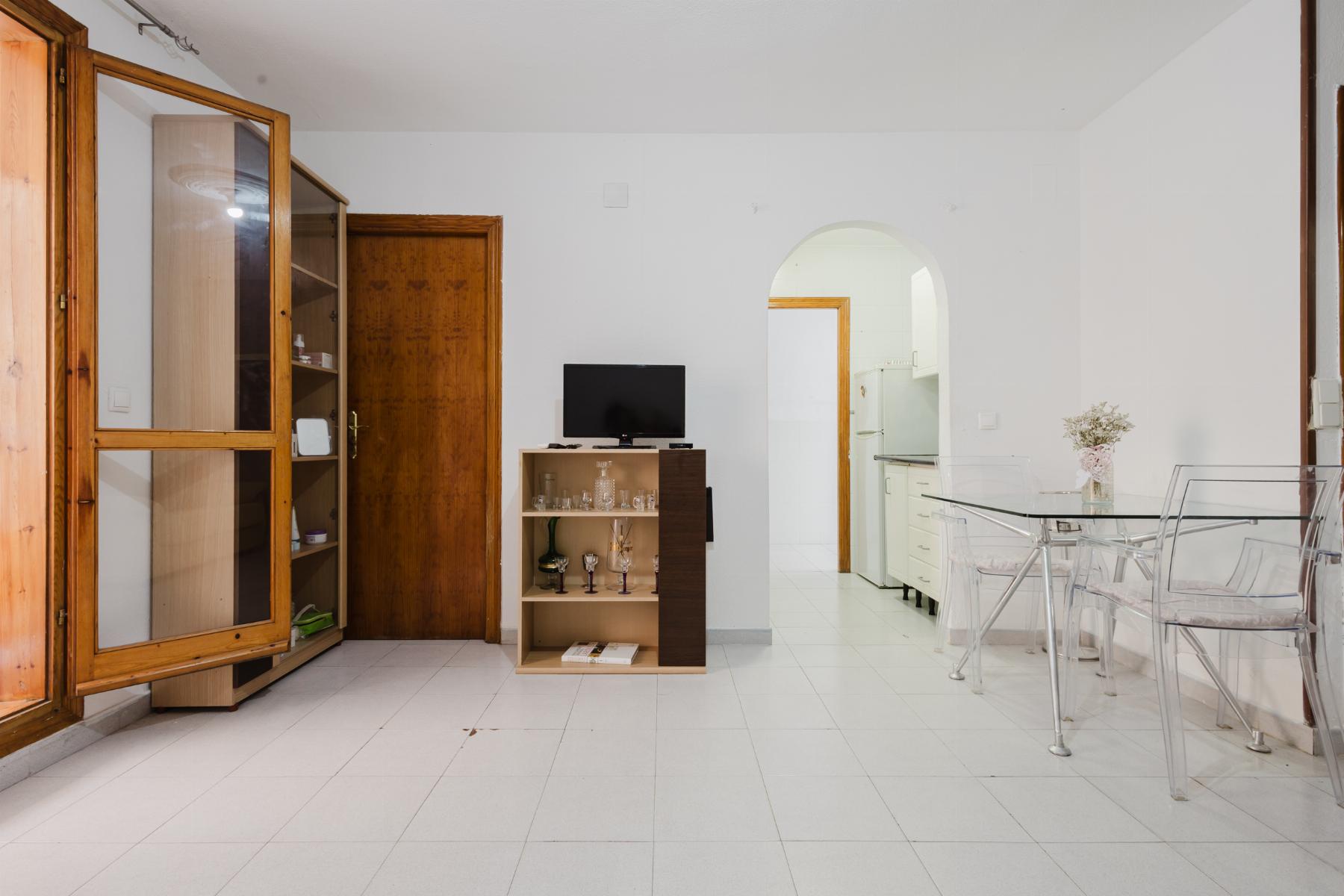 For sale - 2 Bedroom 1 Bathroom Apartamento in Torrevieja - Playa de La Acequion  - Alicante