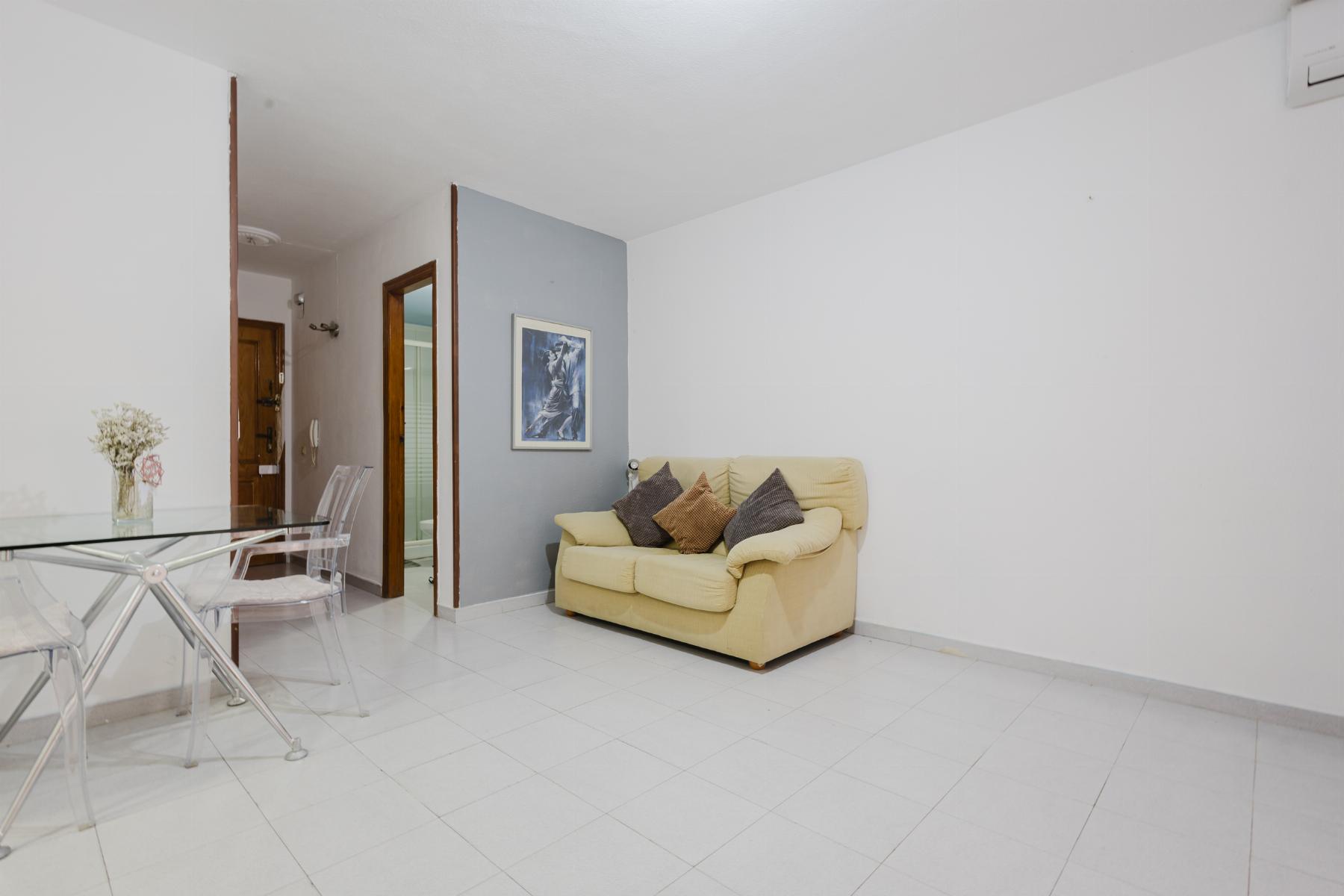 For sale - 2 Bedroom 1 Bathroom Apartamento in Torrevieja - Playa de La Acequion  - Alicante