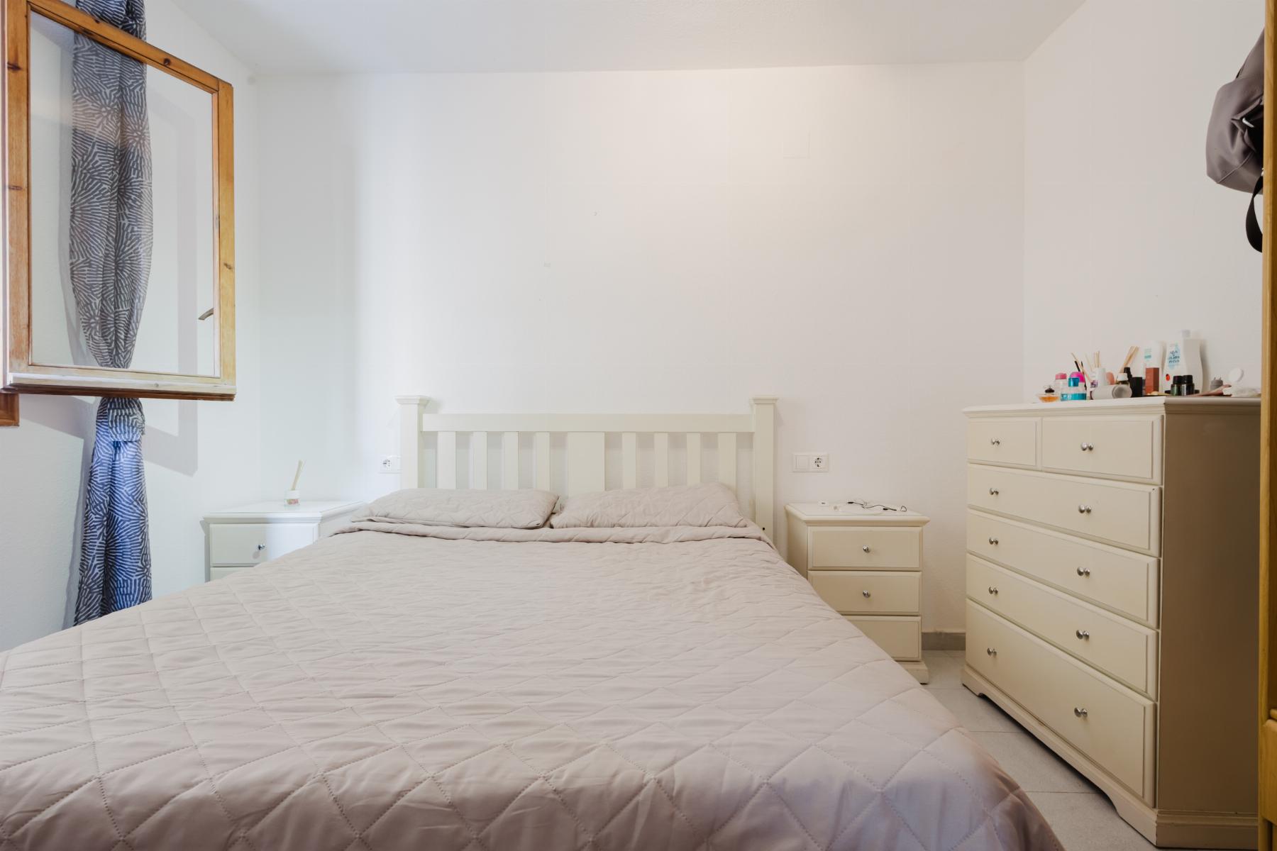 For sale - 2 Bedroom 1 Bathroom Apartamento in Torrevieja - Playa de La Acequion  - Alicante