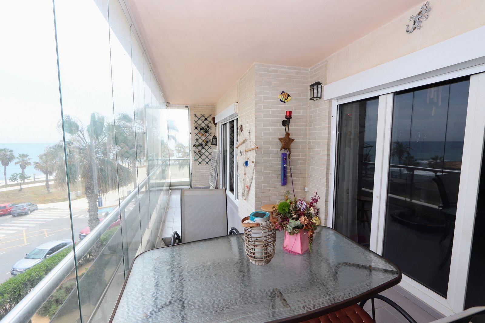 For sale - 3 Bedroom 2 Bathroom Apartamento in Torrevieja - Playa Flamenca  - Alicante
