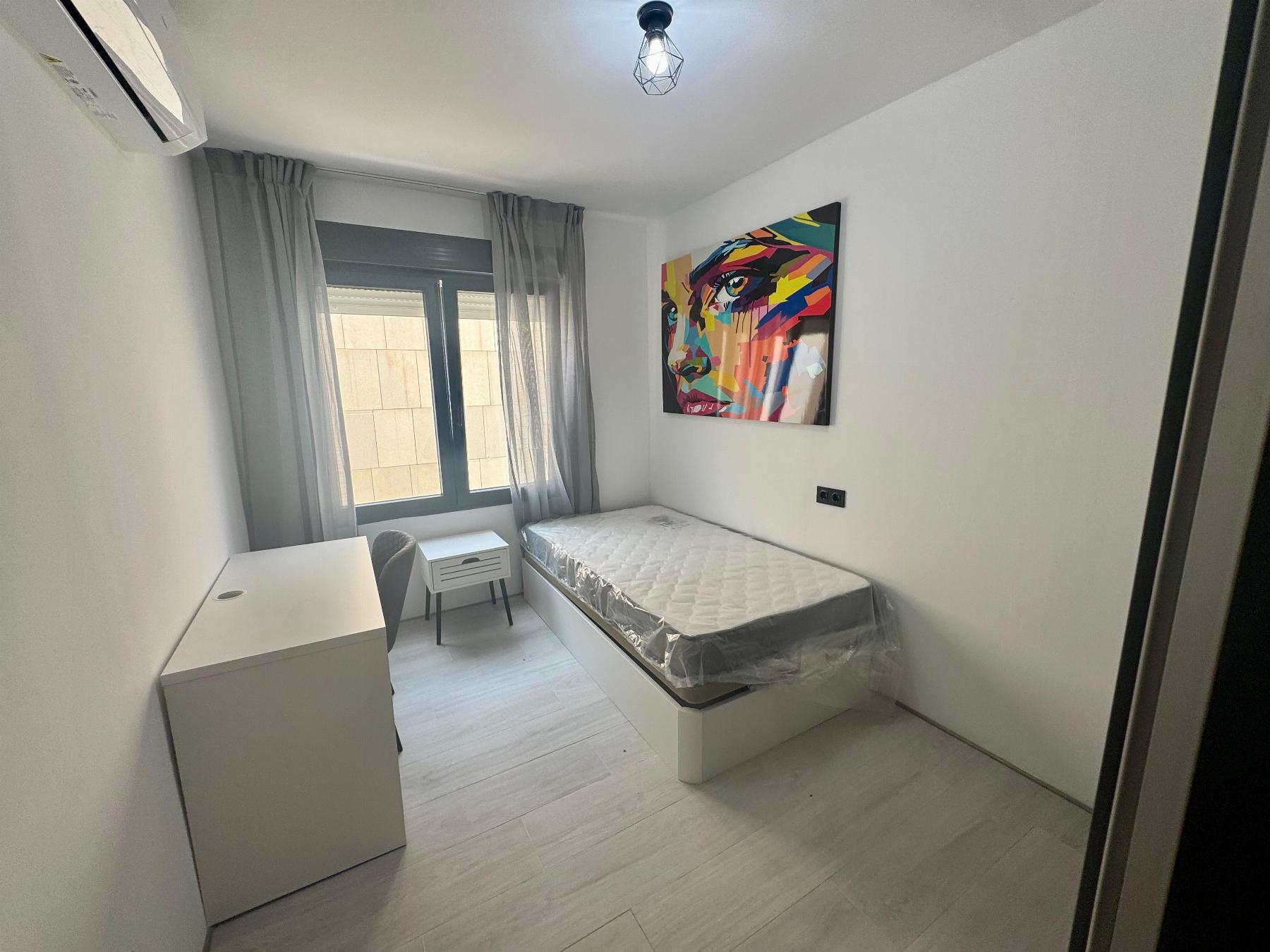 For sale - 3 Bedroom 2 Bathroom Apartamento in Torrevieja - CLUB NAUTICO TORREVIEJA  - Alicante