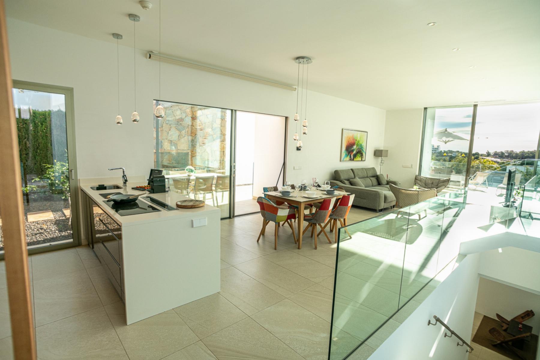 For sale - 4 Bedroom 2 Bathroom Villa in Orihuela Costa - Orihuela Costa  - Alicante
