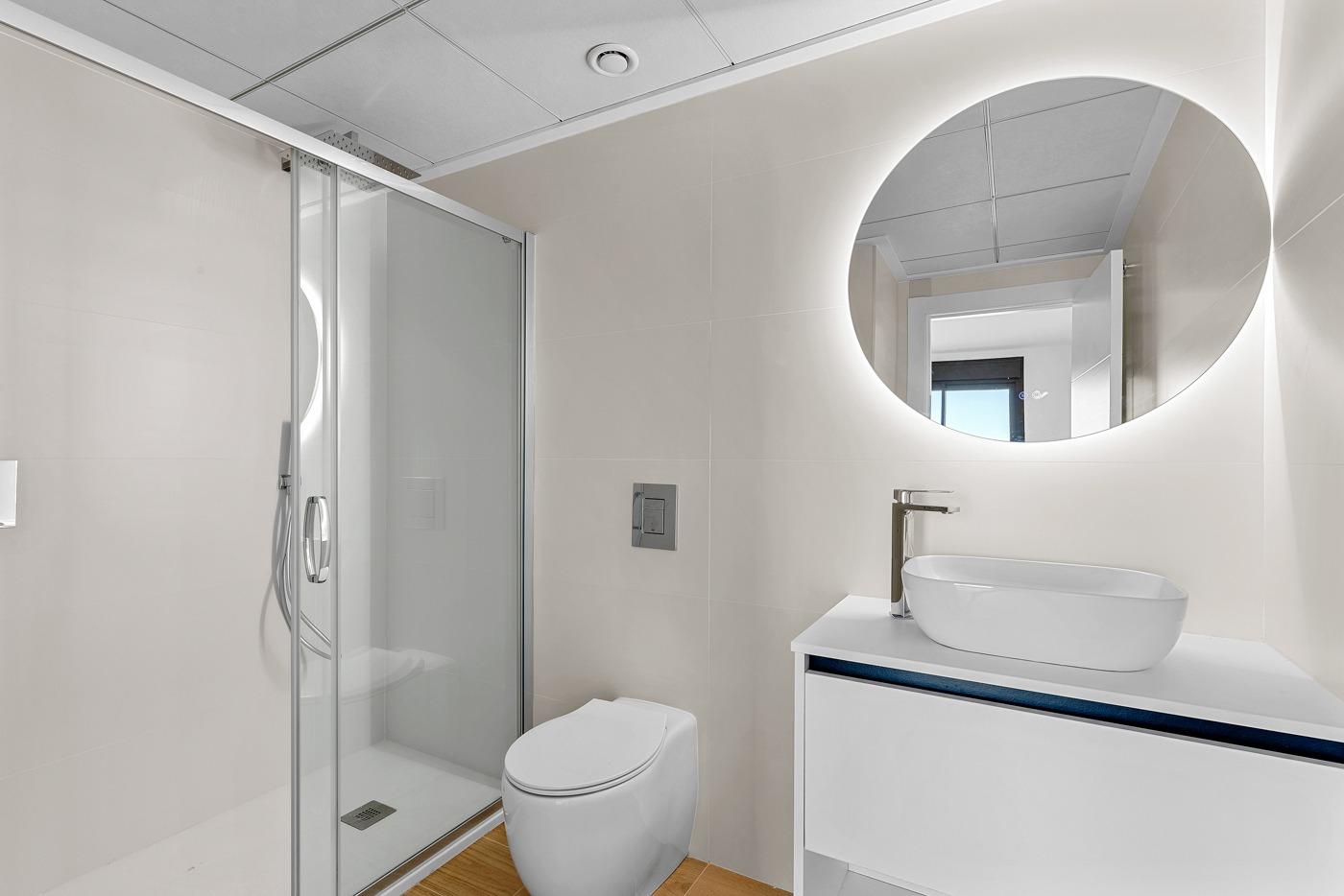 For sale - 2 Bedroom 2 Bathroom Apartamento in Orihuela Costa - Villamartin  - Alicante