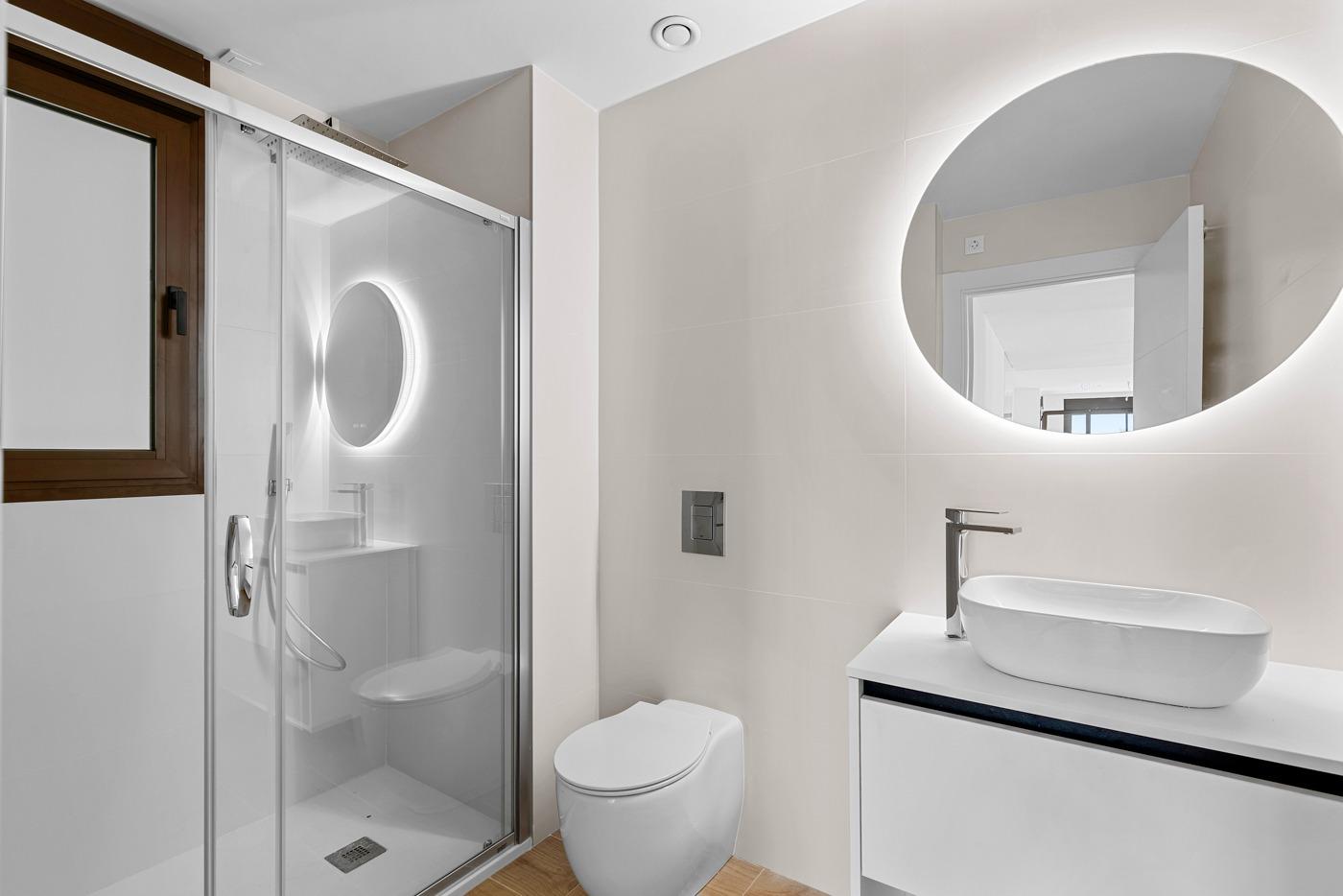 For sale - 2 Bedroom 2 Bathroom Apartamento in Orihuela Costa - Villamartin  - Alicante