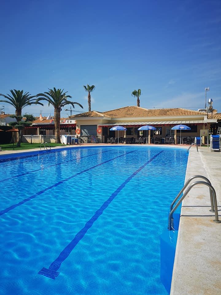 For sale - 3 Bedroom 1 Bathroom Bungalow in Torrevieja - playa de los naufragos  - Alicante
