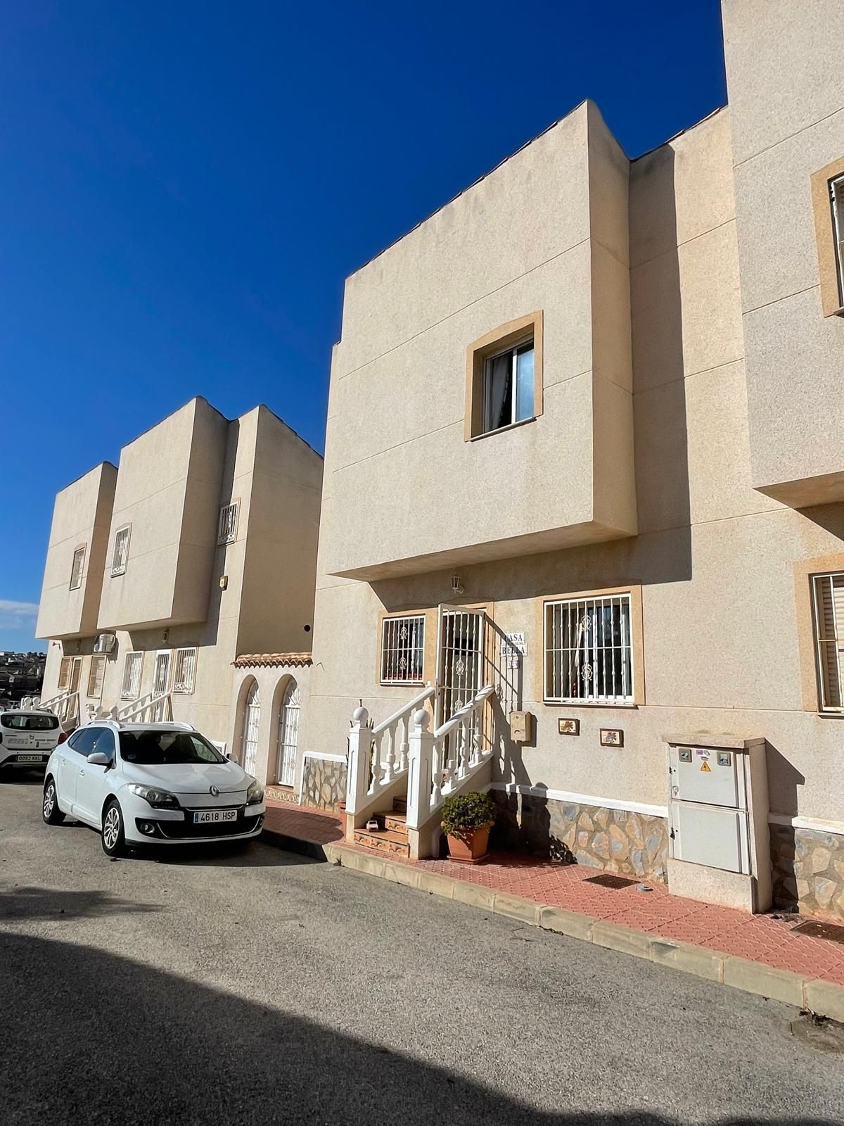 For sale - 3 Bedroom 2 Bathroom Townhouse in Ciudad Quesada - Ciudad Quesada  - Alicante