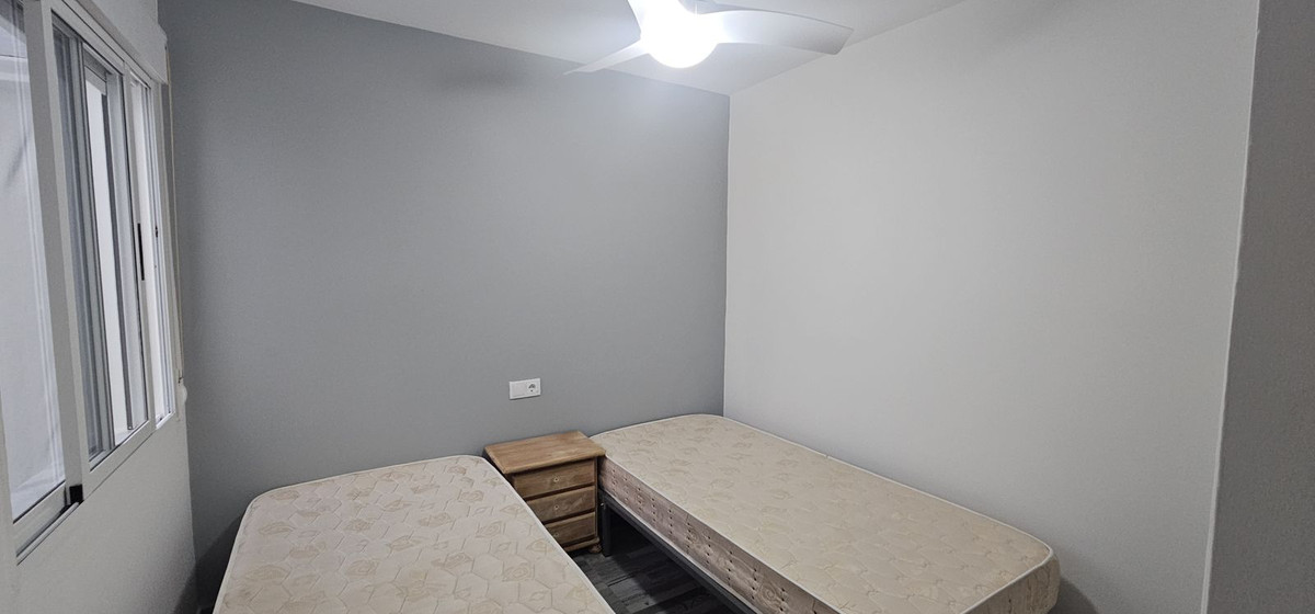 Sold - 2 Bedroom 1 Bathroom Apartment - Ground Floor Apartment in Torrevieja - Torrevieja Centro  - Alicante