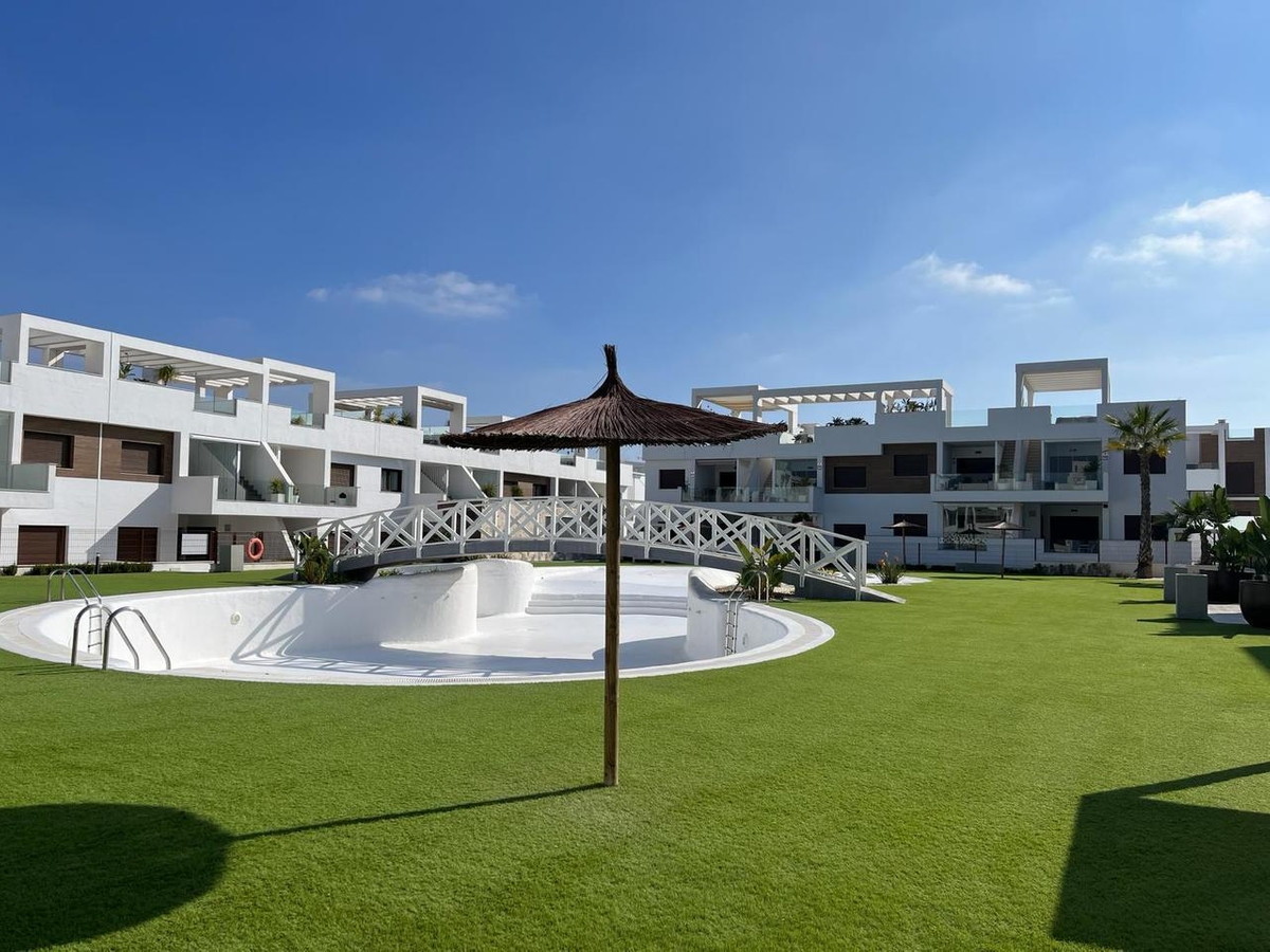 Sold - 3 Bedroom 4 Bathroom Detached Villa in Torrevieja - Los Balcones  - Alicante