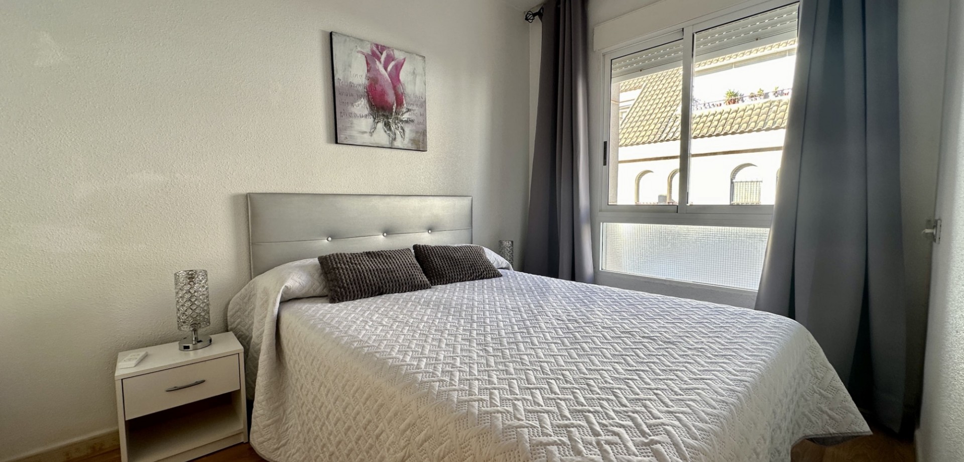 For sale - 2 Bedroom 1 Bathroom Apartment in Torrevieja - Torrevieja  - Costa Blanca (Alicante)