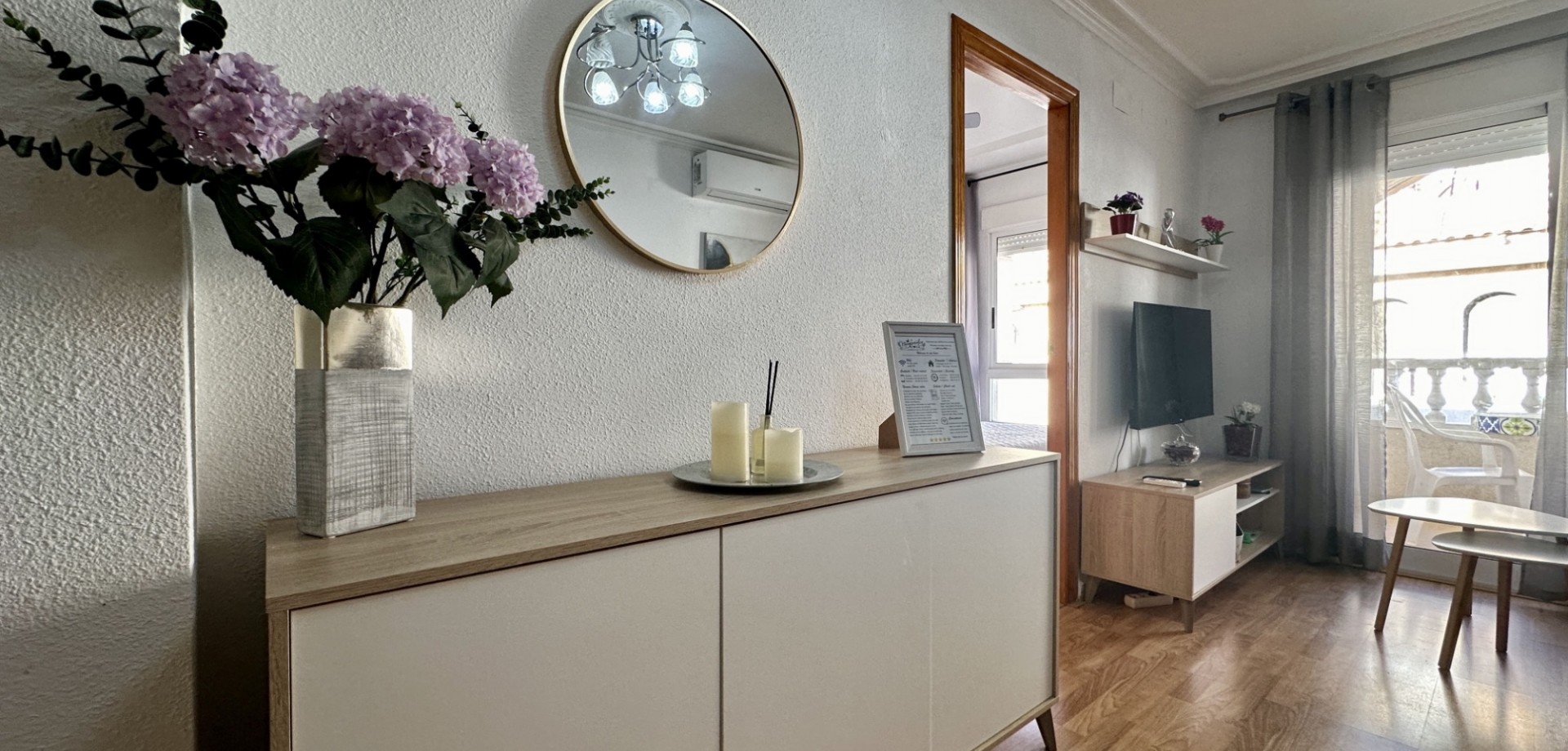 For sale - 2 Bedroom 1 Bathroom Apartment in Torrevieja - Torrevieja  - Costa Blanca (Alicante)