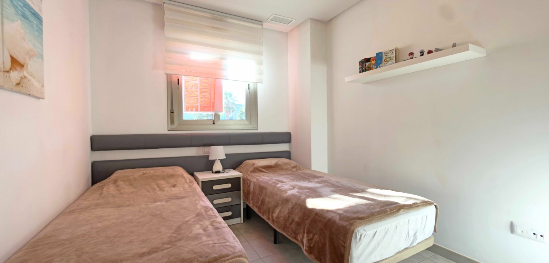 For sale - 2 Bedroom 2 Bathroom Apartment in Villamartin - Los Dolses  - Alicante