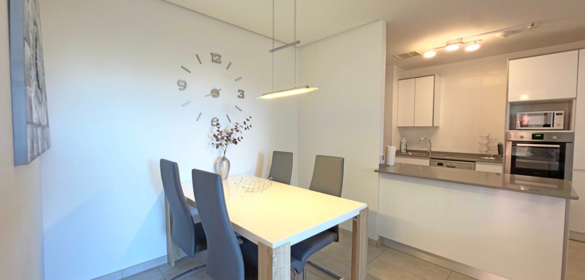 For sale - 2 Bedroom 2 Bathroom Apartment in Villamartin - Los Dolses  - Alicante