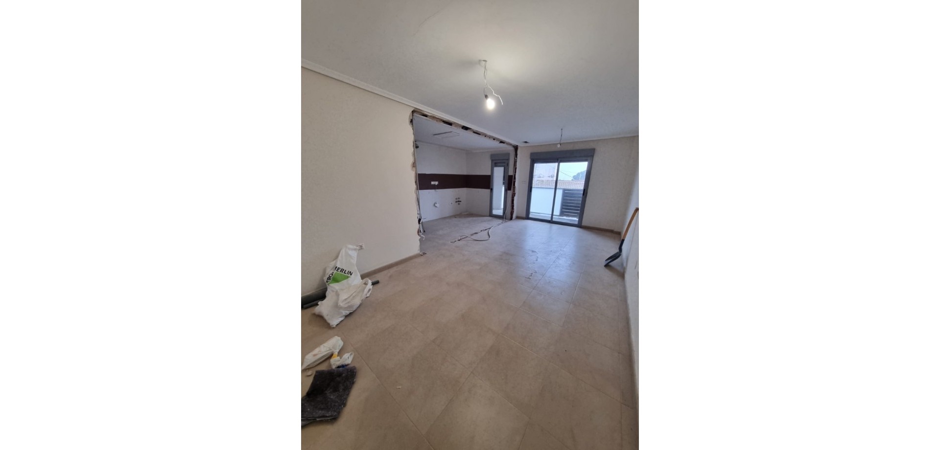 For sale - 3 Bedroom 2 Bathroom Apartment in Torrevieja - Torrevieja  - Costa Blanca (Alicante)