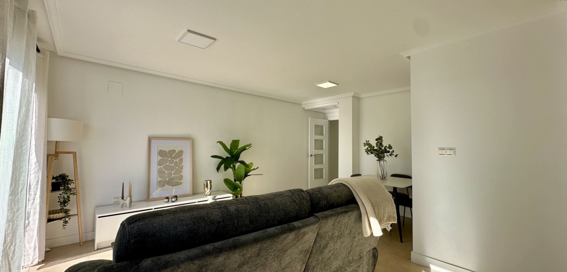 For sale - 3 Bedroom 2 Bathroom Apartment in Torrevieja - Torrevieja  - Costa Blanca (Alicante)