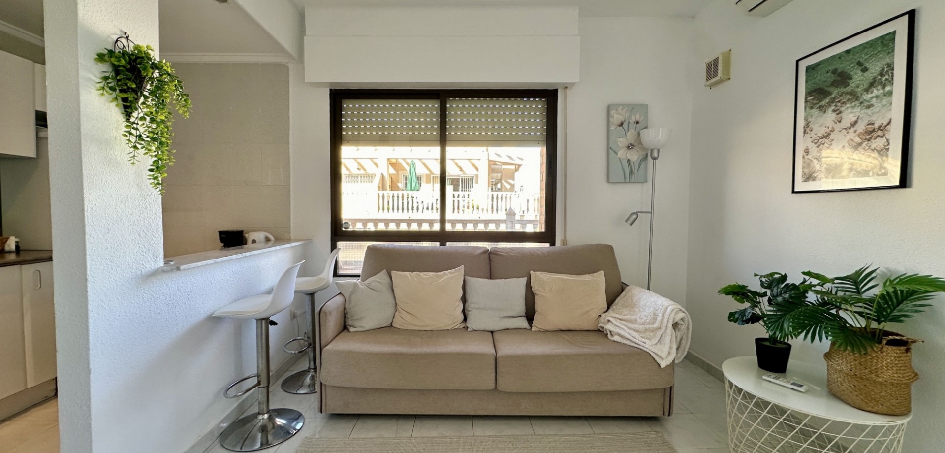 For sale - 1 Bedroom 1 Bathroom Apartment in Torrevieja - Torrevieja  - Costa Blanca (Alicante)