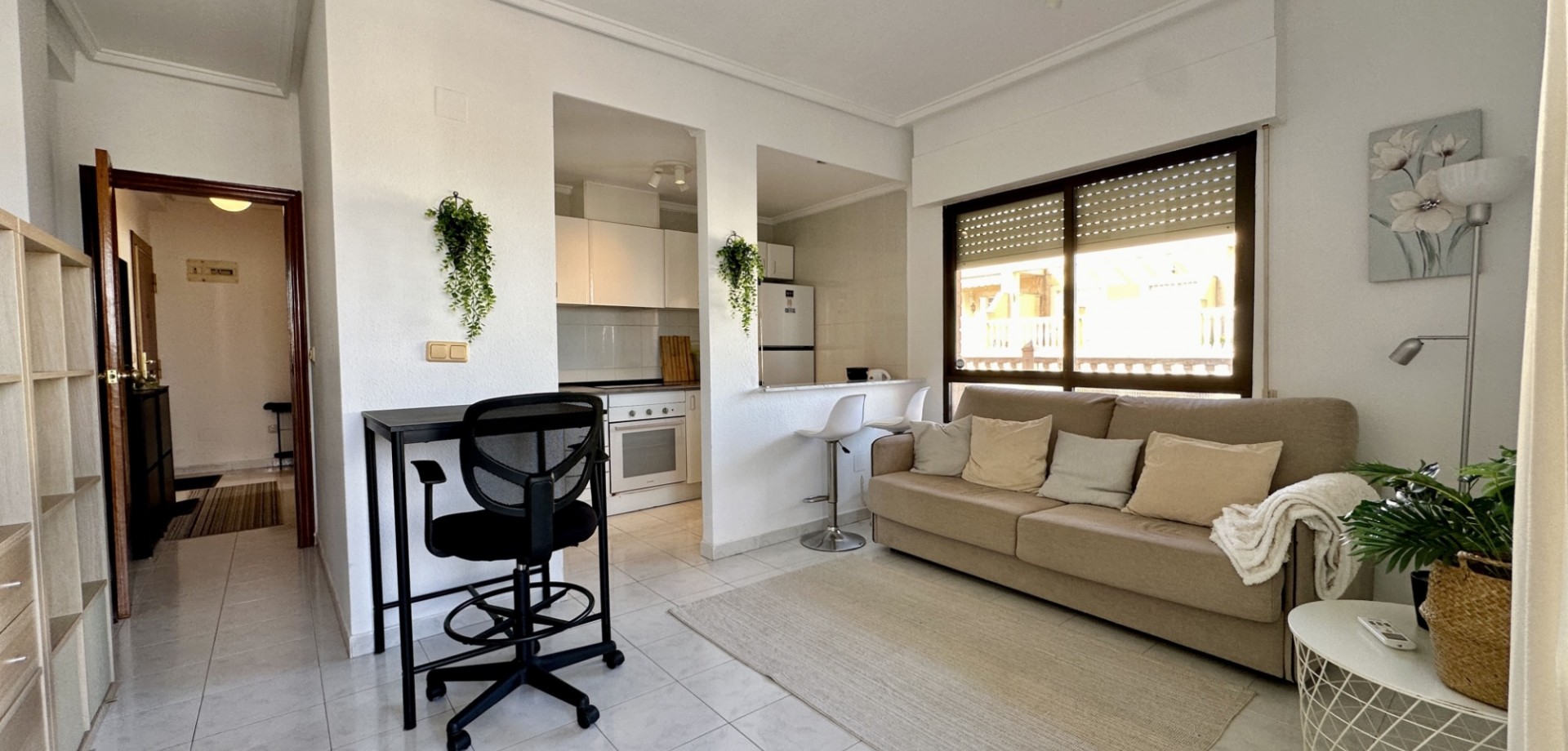 For sale - 1 Bedroom 1 Bathroom Apartment in Torrevieja - Torrevieja  - Costa Blanca (Alicante)