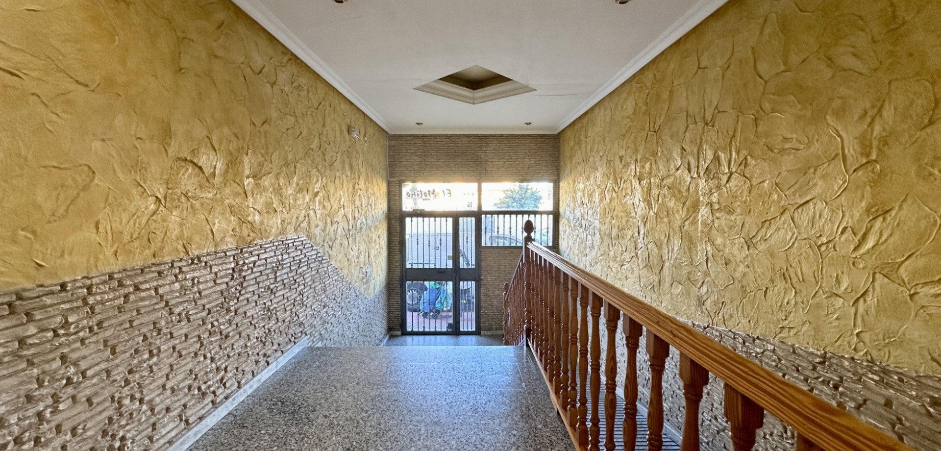 For sale - 2 Bedroom 1 Bathroom Apartment in Torrevieja - El Molino  - Costa Blanca (Alicante)