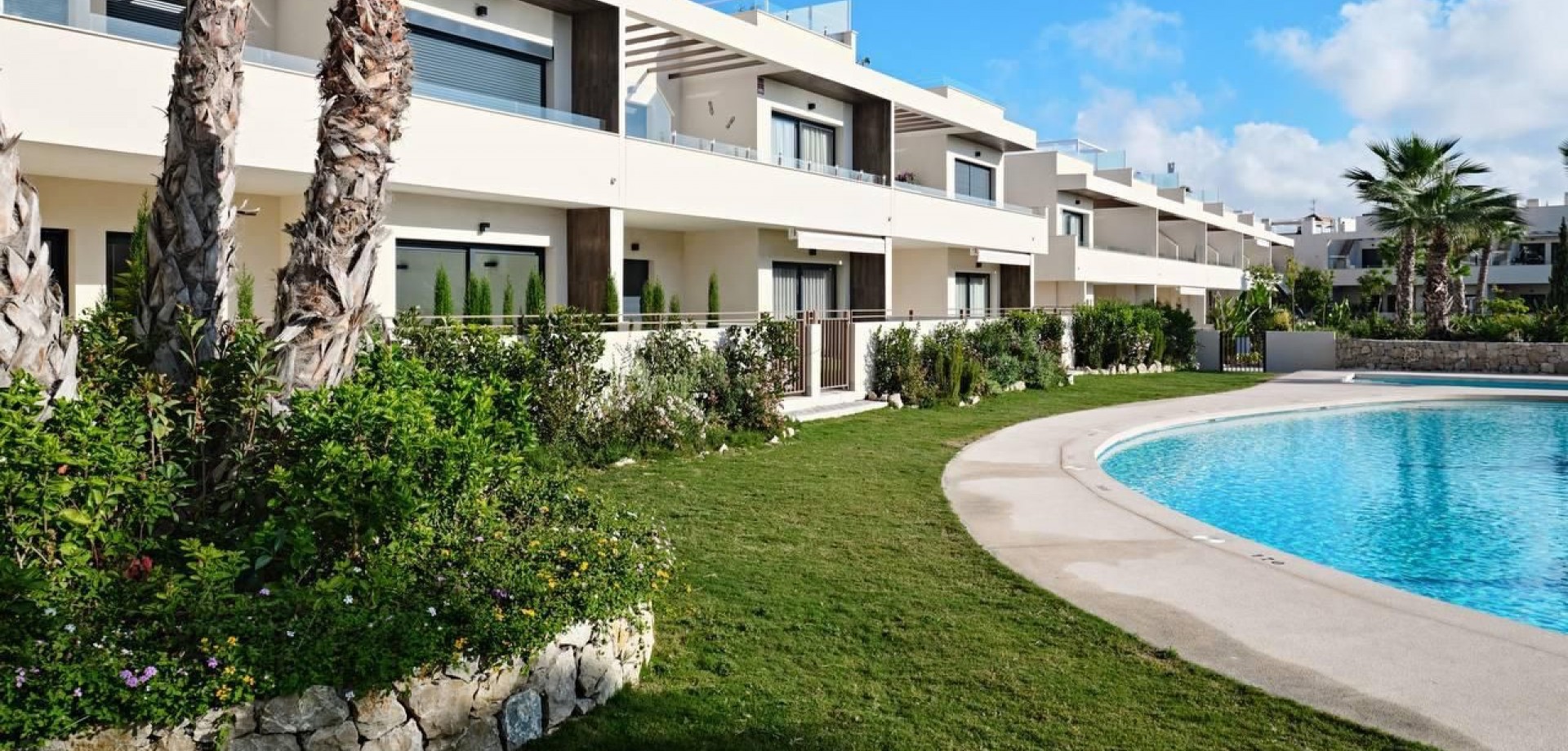 For sale - 2 Bedroom 2 Bathroom Apartment in Torrevieja - La Veleta  - Alicante