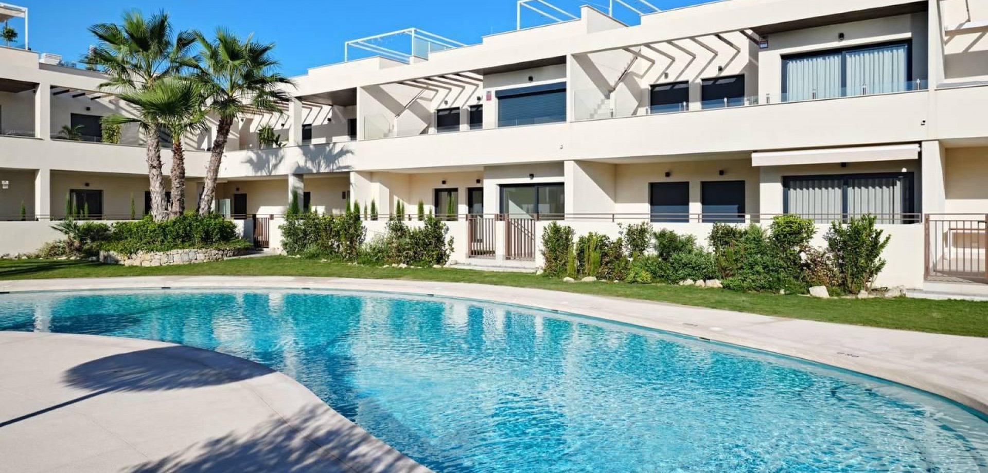 For sale - 2 Bedroom 2 Bathroom Apartment in Torrevieja - La Veleta  - Alicante