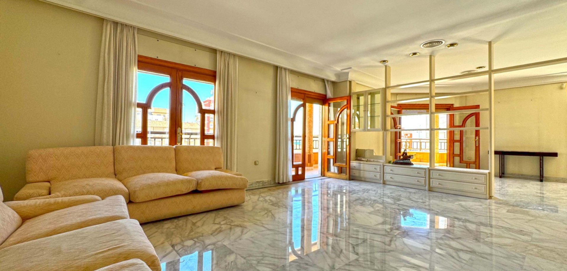 For sale - 6 Bedroom 4 Bathroom Duplex in San Pedro del Pinatar - San Pedro del Pinatar  - Murcia