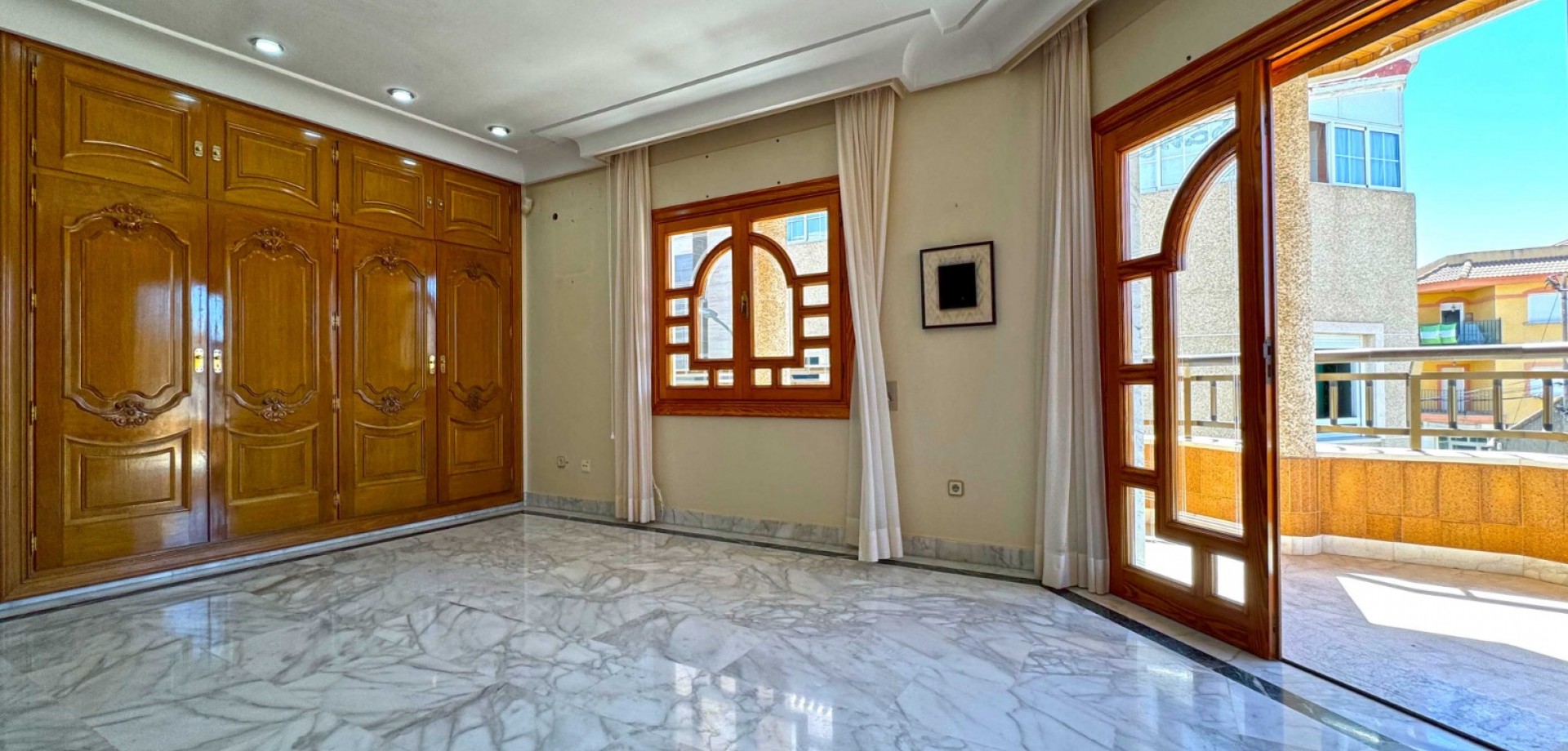 For sale - 6 Bedroom 4 Bathroom Duplex in San Pedro del Pinatar - San Pedro del Pinatar  - Murcia