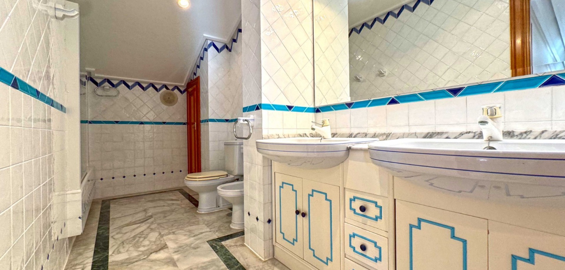 For sale - 6 Bedroom 4 Bathroom Duplex in San Pedro del Pinatar - San Pedro del Pinatar  - Murcia