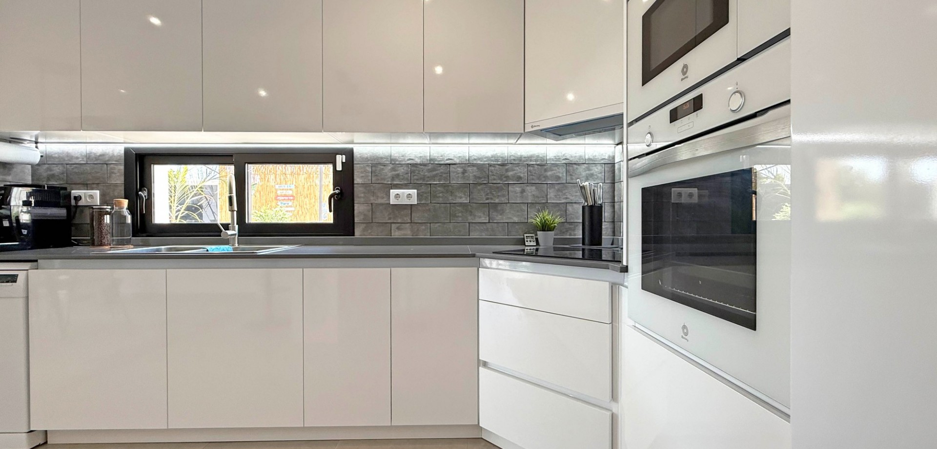 For sale - 2 Bedroom 2 Bathroom Detached Villa in San Pedro del Pinatar - San Pedro del Pinatar  - Murcia