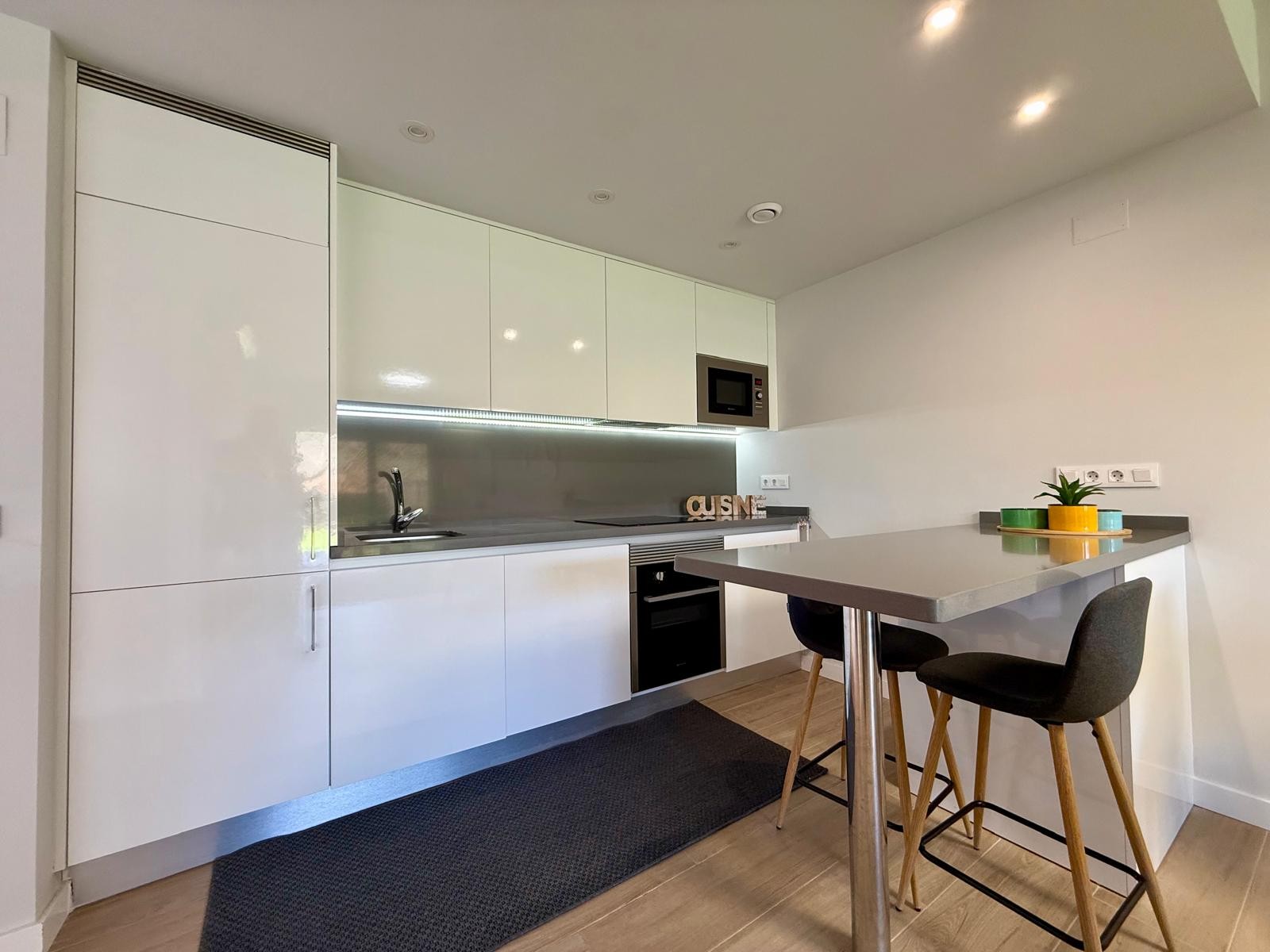 For sale - 2 Bedroom 2 Bathroom Apartment in Villamartín - Villamartin  - Alicante