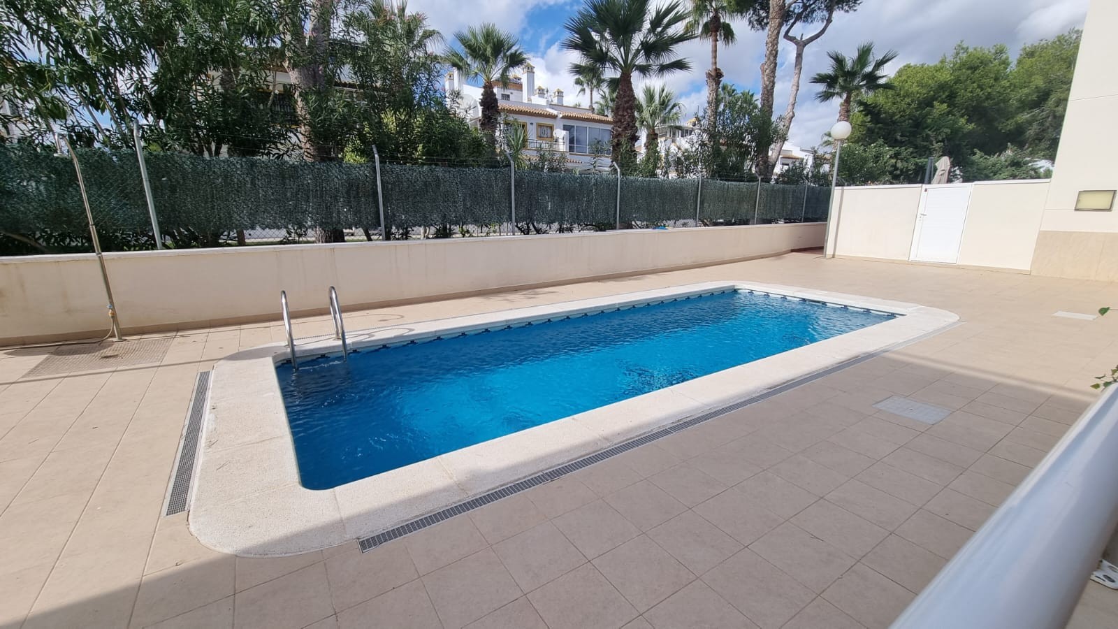 For sale - 3 Bedroom 3 Bathroom Villa in Orihuela Costa - Costa Blanca  - Alicante