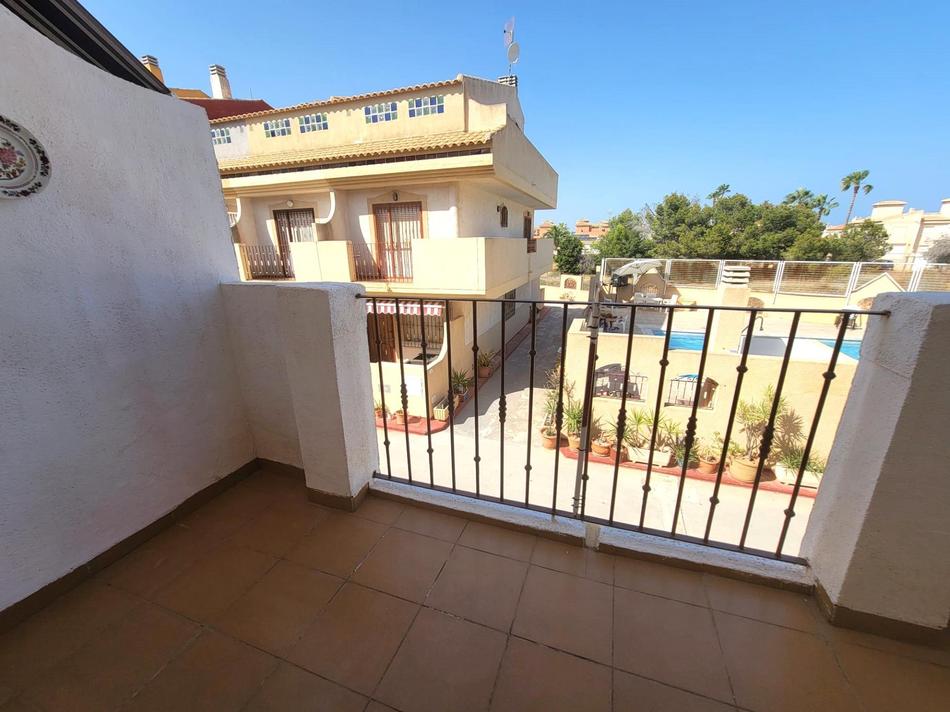 For sale - 3 Bedroom 3 Bathroom Town House in Playa Flamenca - Playa Flamenca  - Alicante