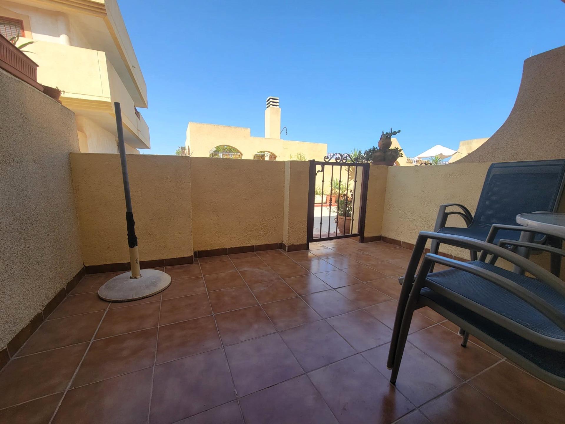 For sale - 3 Bedroom 3 Bathroom Town House in Playa Flamenca - Playa Flamenca  - Alicante