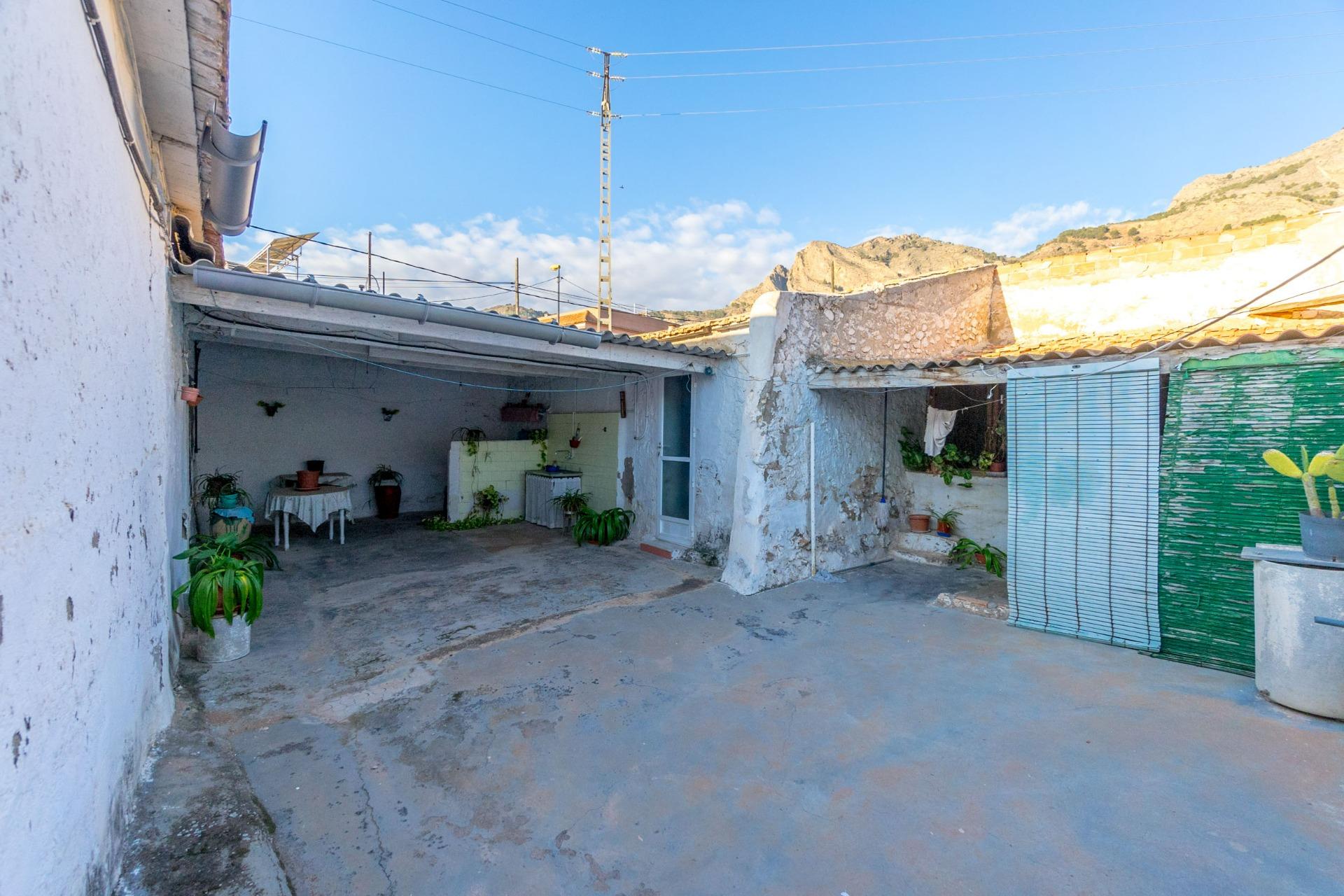 For sale - 4 Bedroom 2 Bathroom Finca in Orihuela - Raiguero De Bonanza  - Alicante