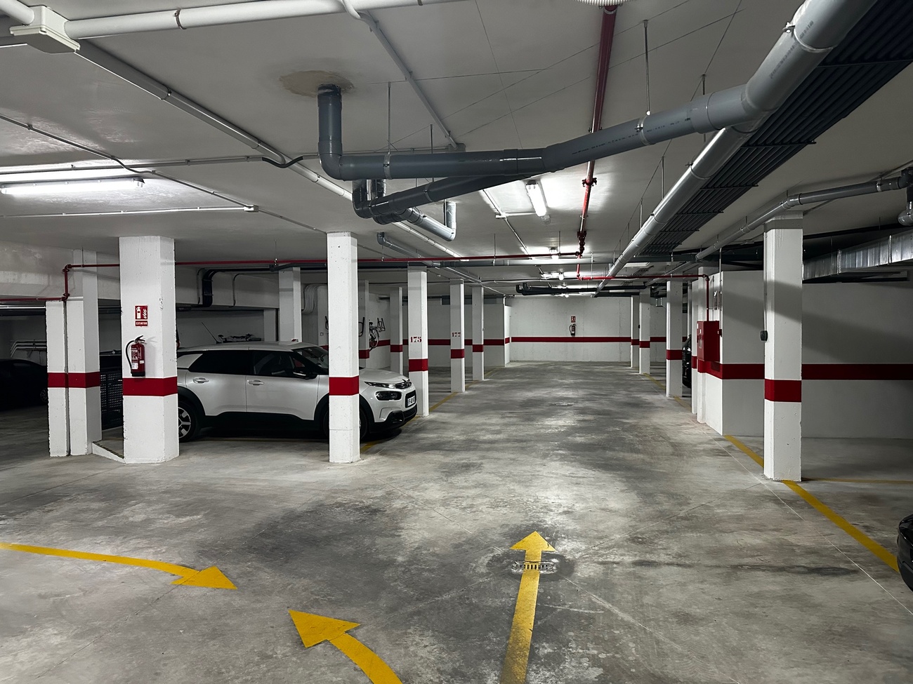 For sale - 3 Bedroom 2 Bathroom Penthouse Penthouse in El Raso -  - Alicante