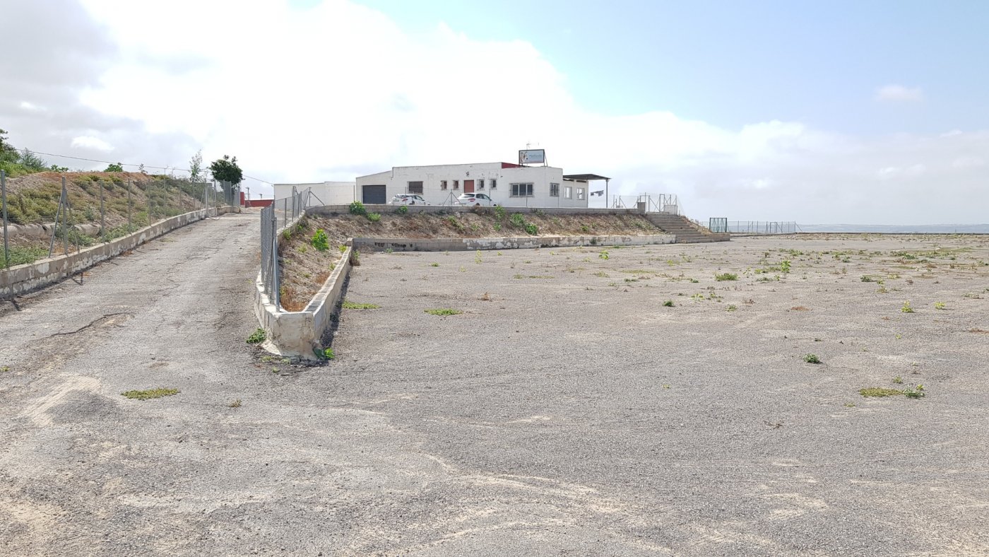 For sale - 2 Bedroom 2 Bathroom Finca in Los Montesinos - Los Montesinos  - Alicante