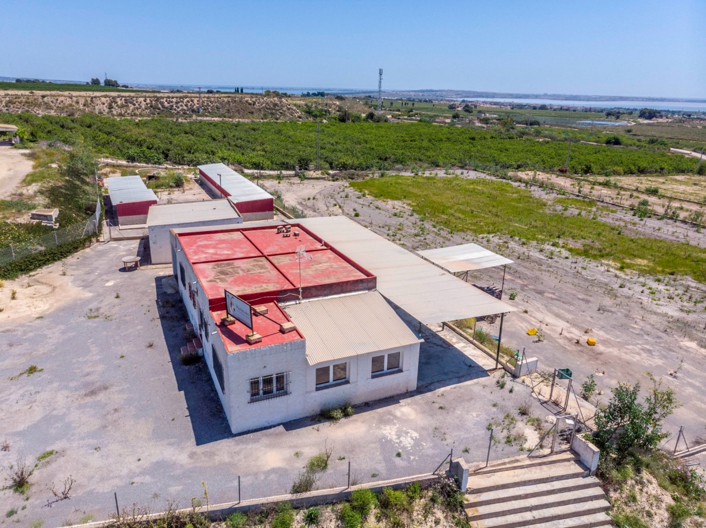 For sale - 2 Bedroom 2 Bathroom Finca in Los Montesinos - Los Montesinos  - Alicante