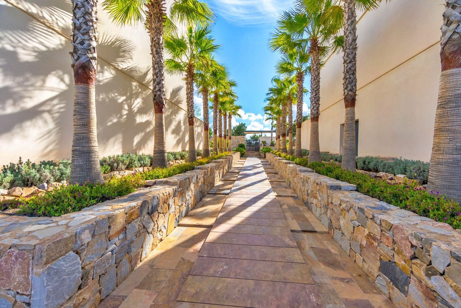 For sale - 2 Bedroom 2 Bathroom Apartment in Orihuela - Las Colinas Golf  - Alicante