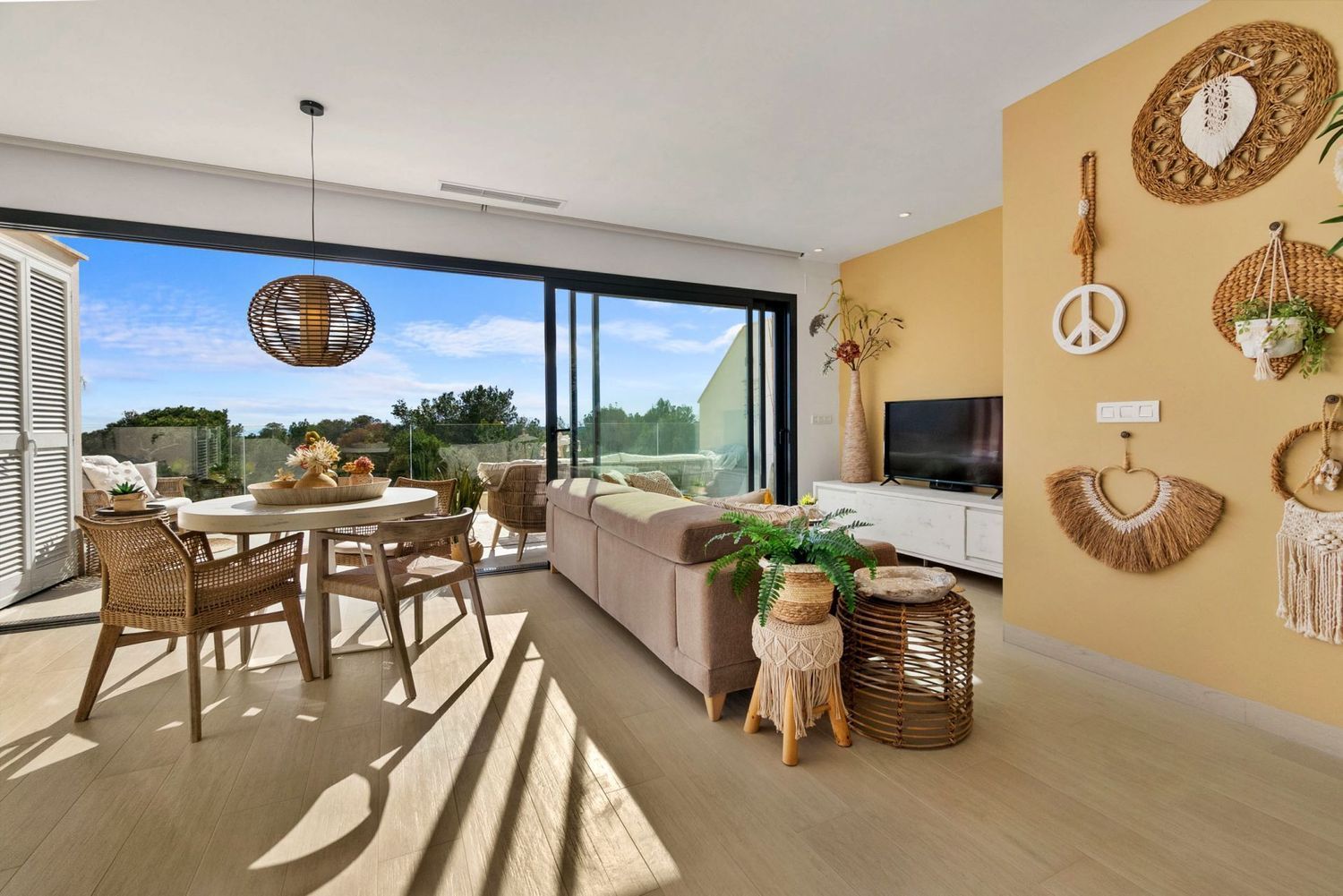 For sale - 2 Bedroom 2 Bathroom Apartment in Orihuela - Las Colinas Golf  - Alicante