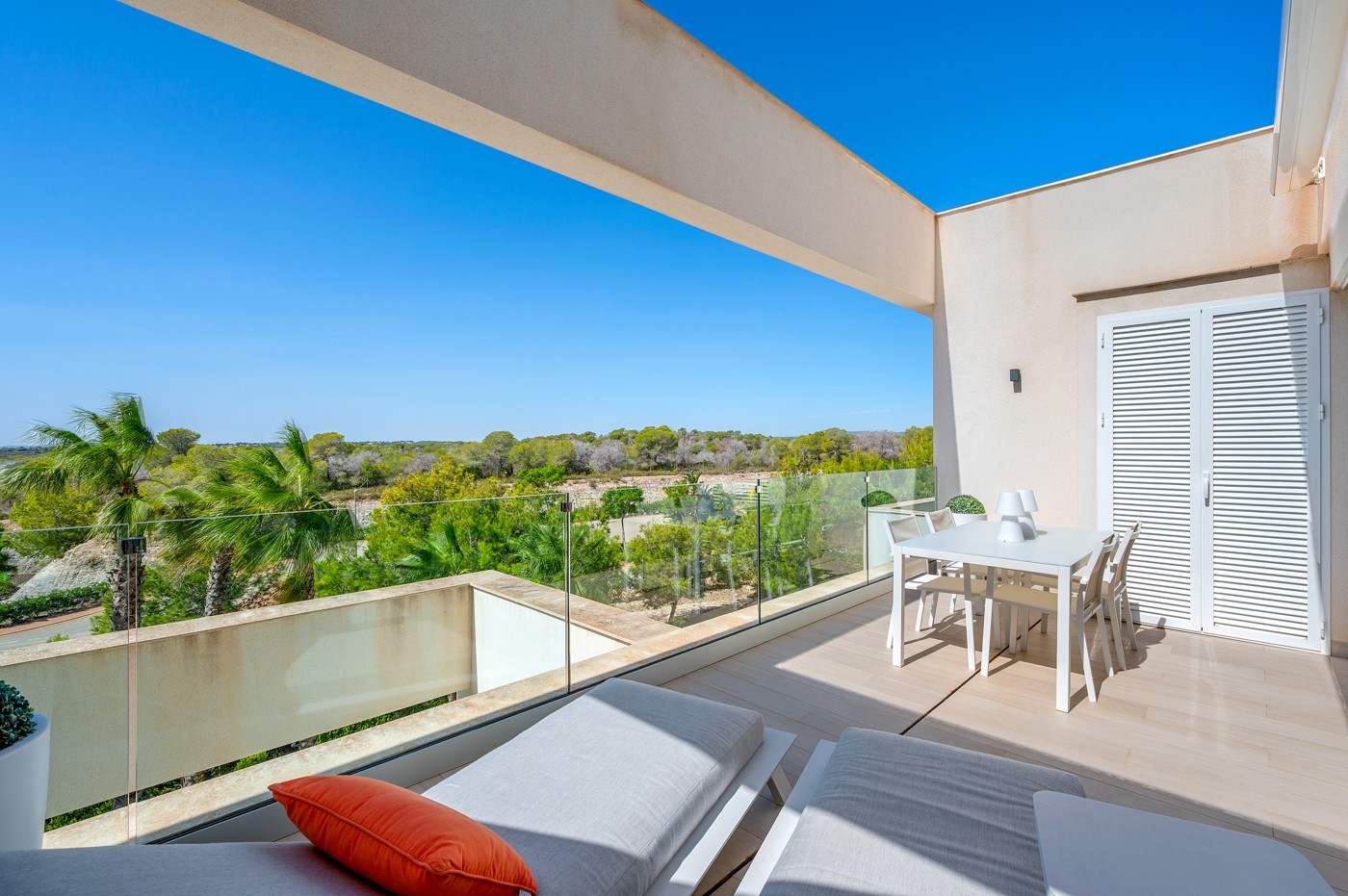 For sale - 2 Bedroom 2 Bathroom Apartment in Orihuela - Inland  - Alicante