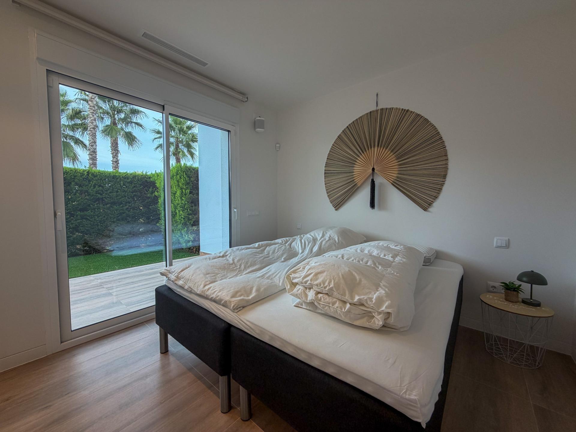 For sale - 3 Bedroom 2 Bathroom Apartment in Orihuela - Las Colinas Golf  - Alicante