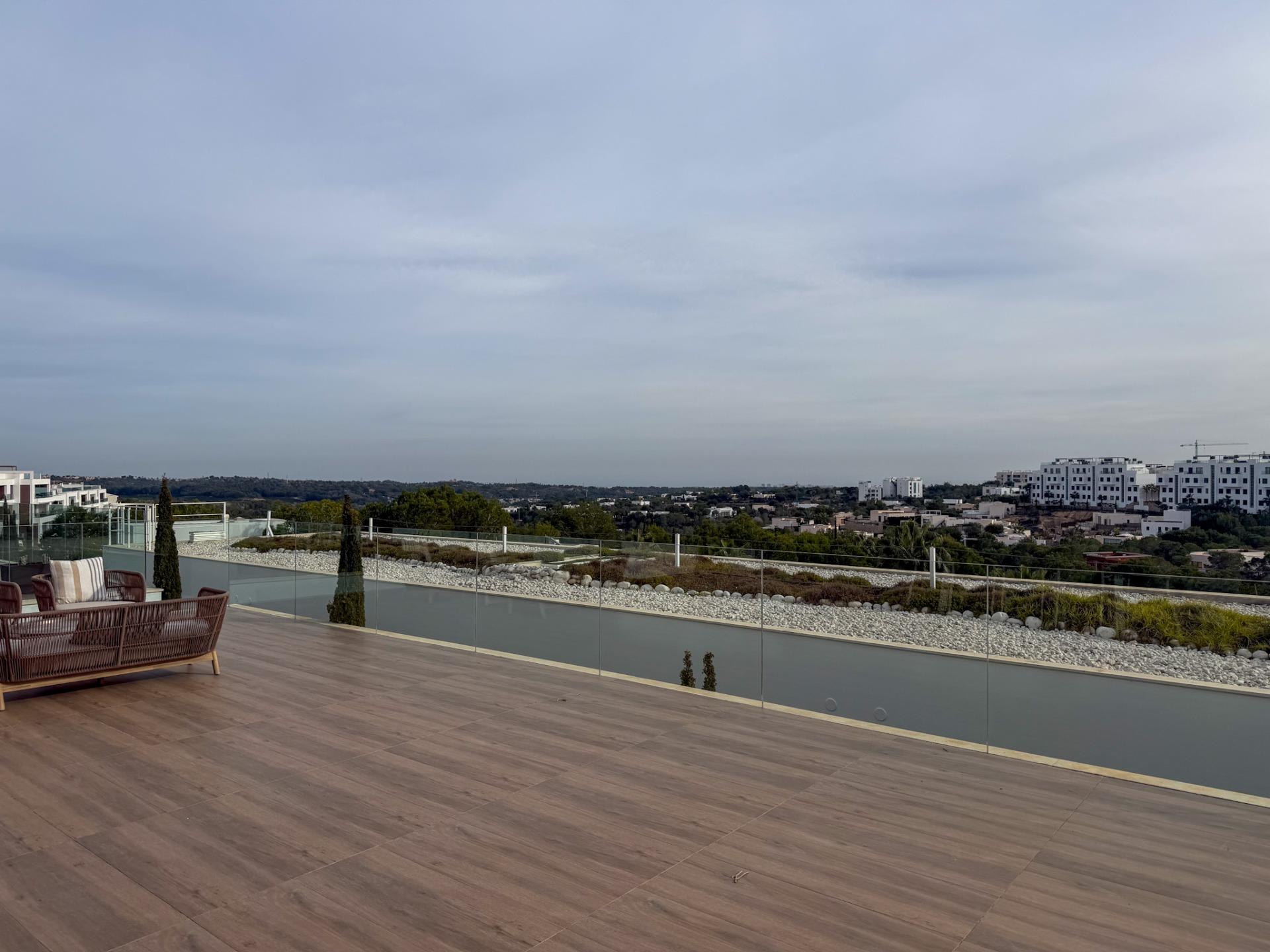 For sale - 3 Bedroom 2 Bathroom Apartment in Orihuela - Las Colinas Golf  - Alicante