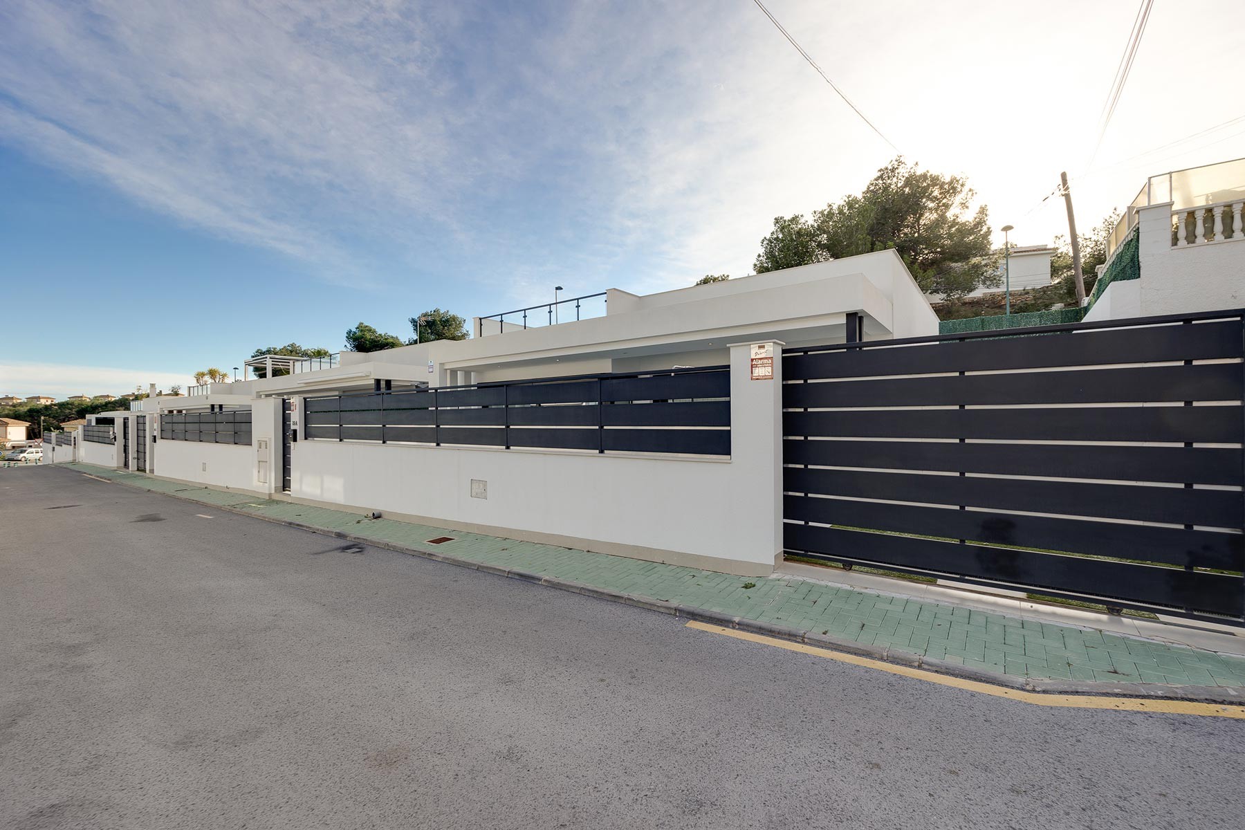 For sale - 3 Bedroom 2 Bathroom Villa in Pinar de Campoverde - Inland  - Alicante