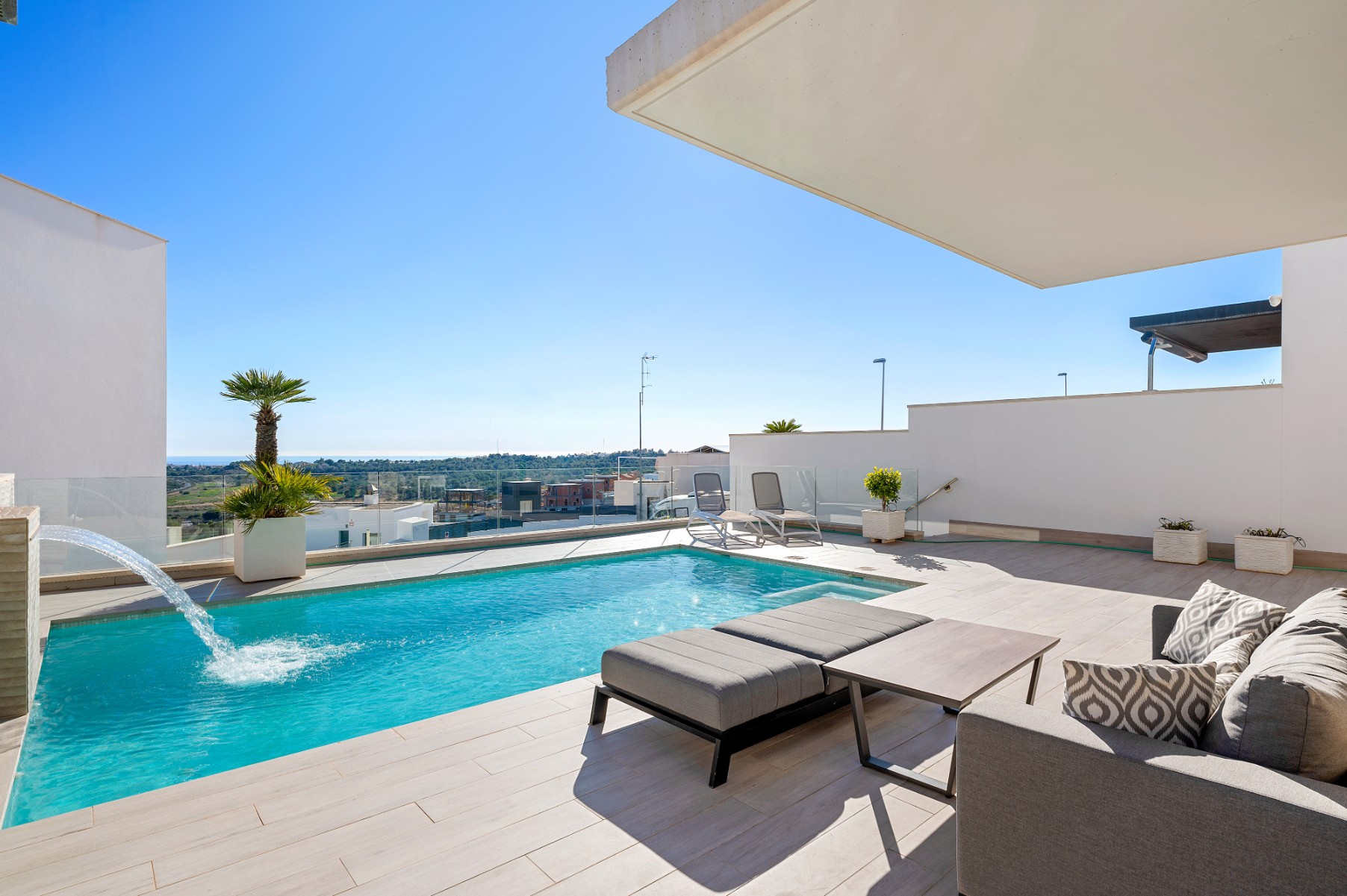 For sale - 3 Bedroom 2 Bathroom Villa in San Miguel de Salinas - Inland  - Alicante