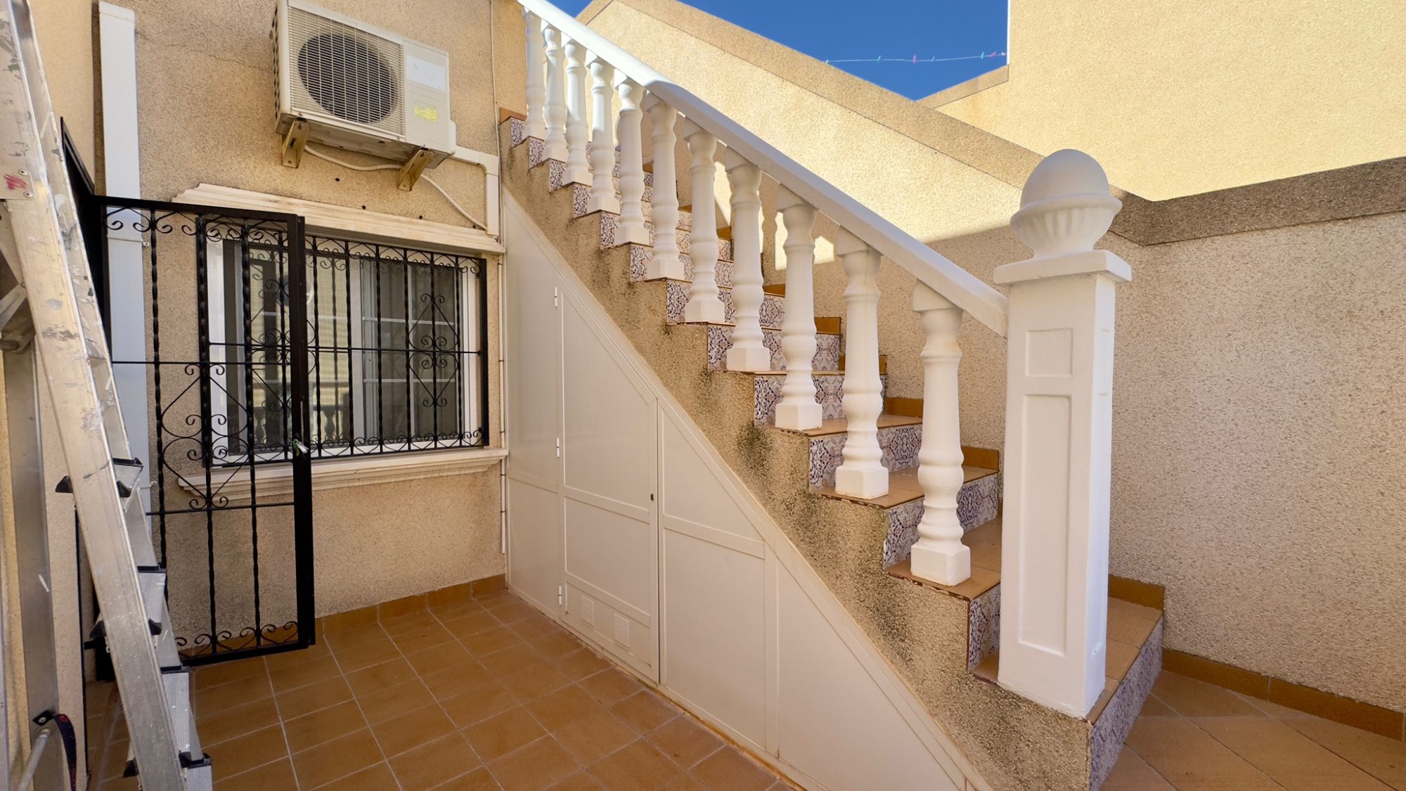 Sold - SOLD!-2 Bedroom 2 Bathroom Villa in Villamartin - Costa Blanca  - Alicante