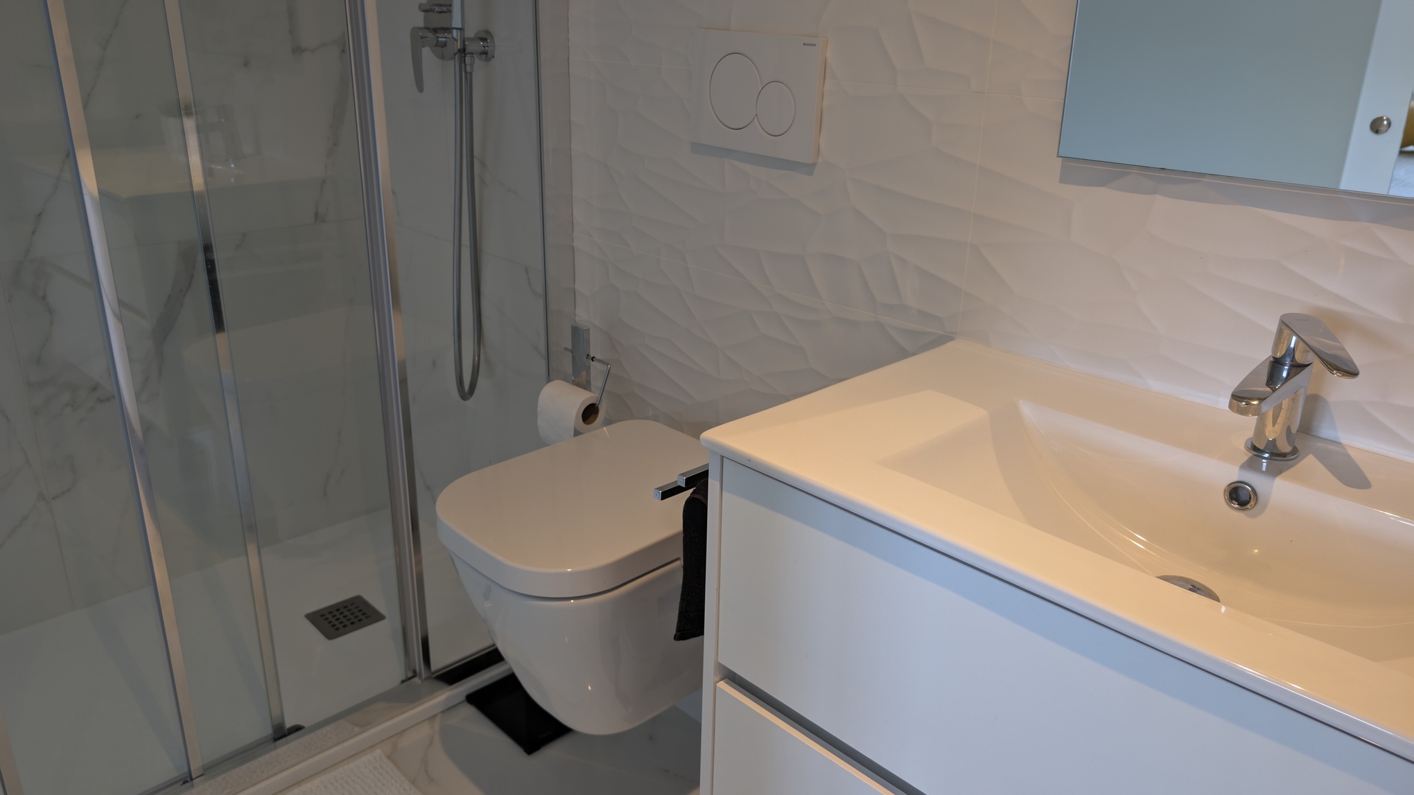 Sold - SOLD-2 Bedroom 2 Bathroom Top Floor Corner Apartment in Villamartin - Amanecer VI - Alicante