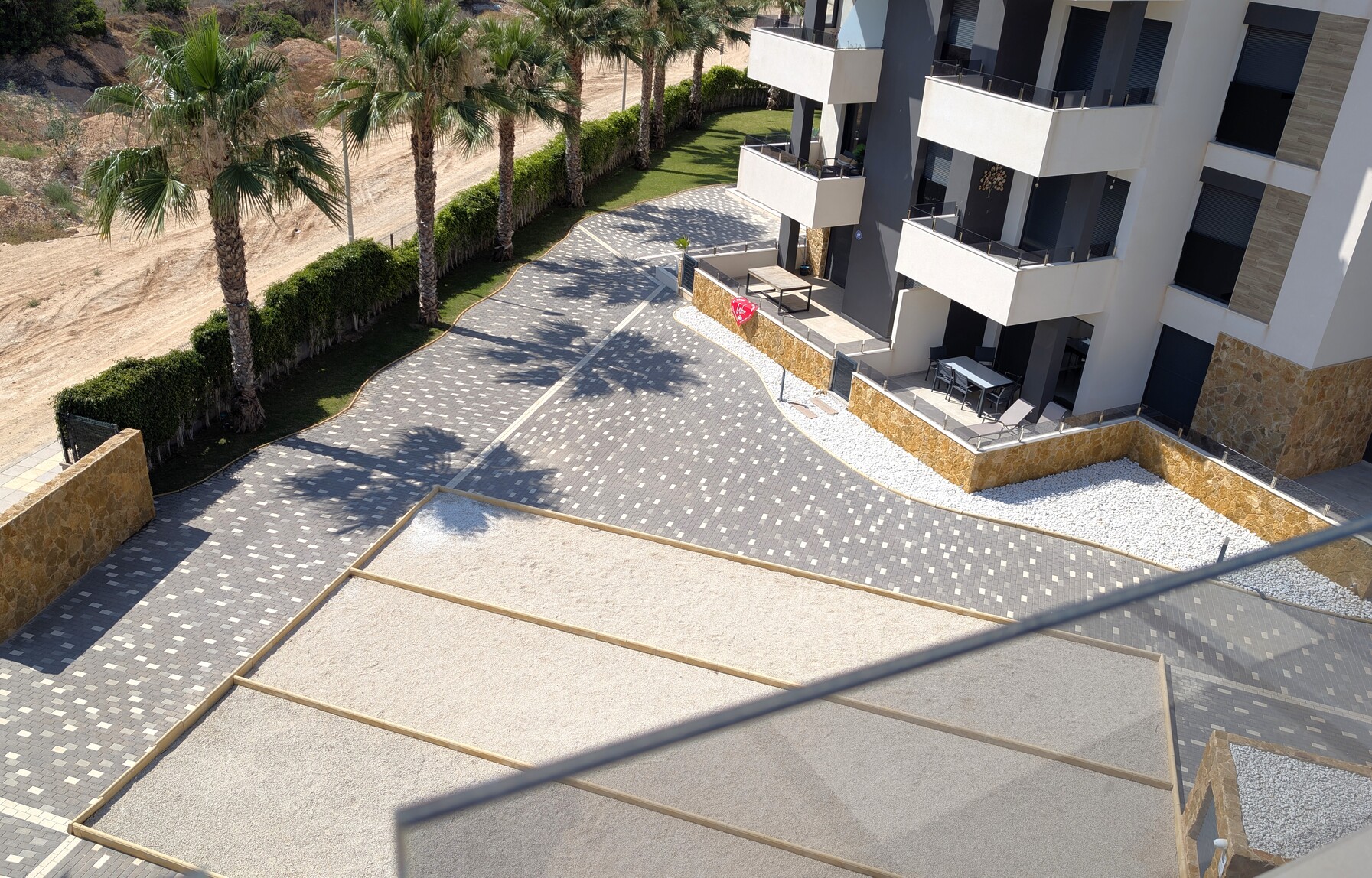 Sold - SOLD-2 Bedroom 2 Bathroom Top Floor Corner Apartment in Villamartin - Amanecer VI - Alicante