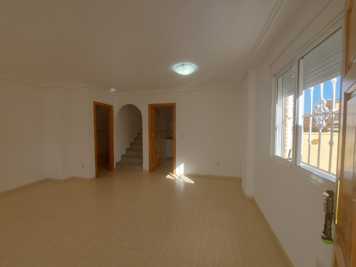 For sale - 3 Bedroom 2 Bathroom Townhouse in Ciudad Quesada - Rojales Centro  - Alicante